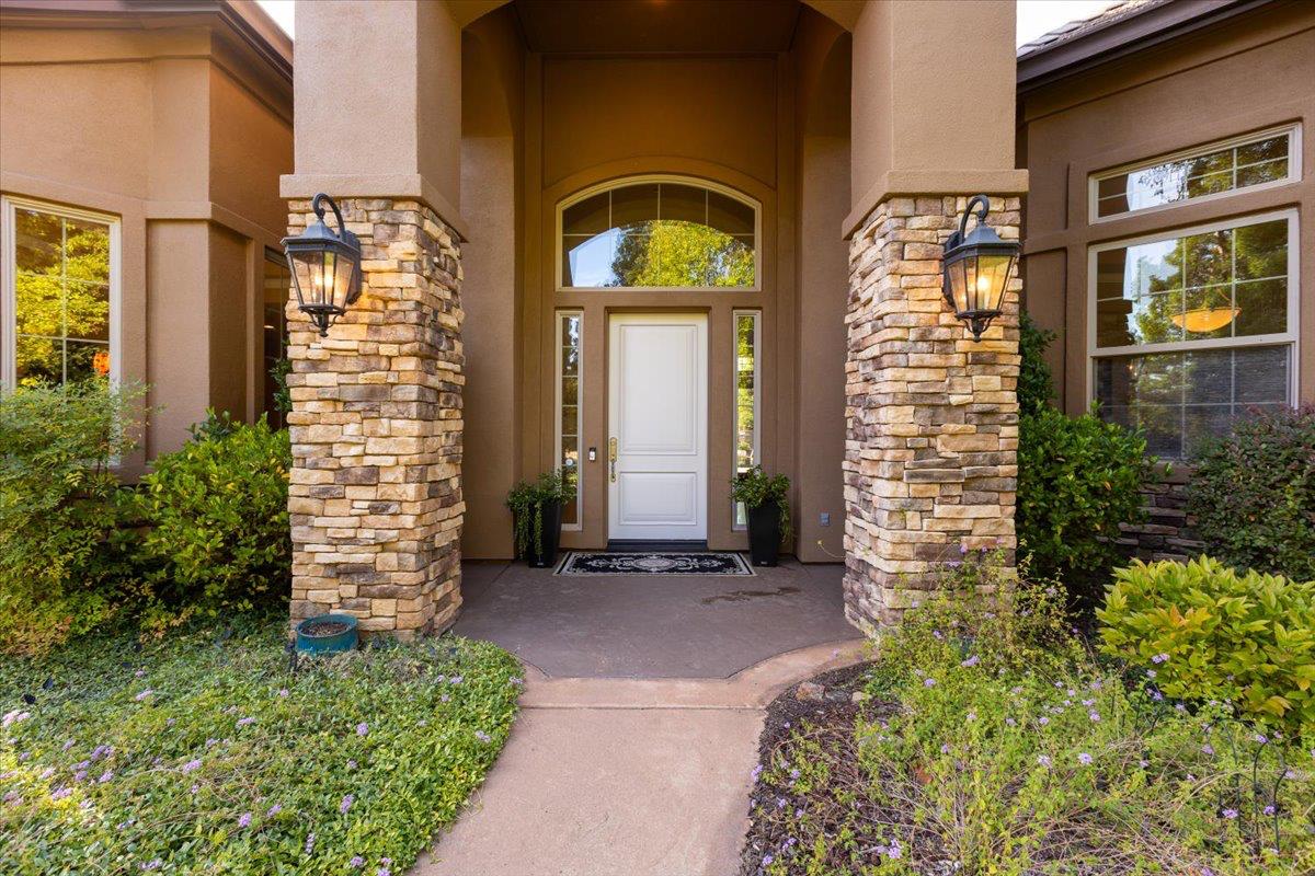 2720 Winding Creek Lane