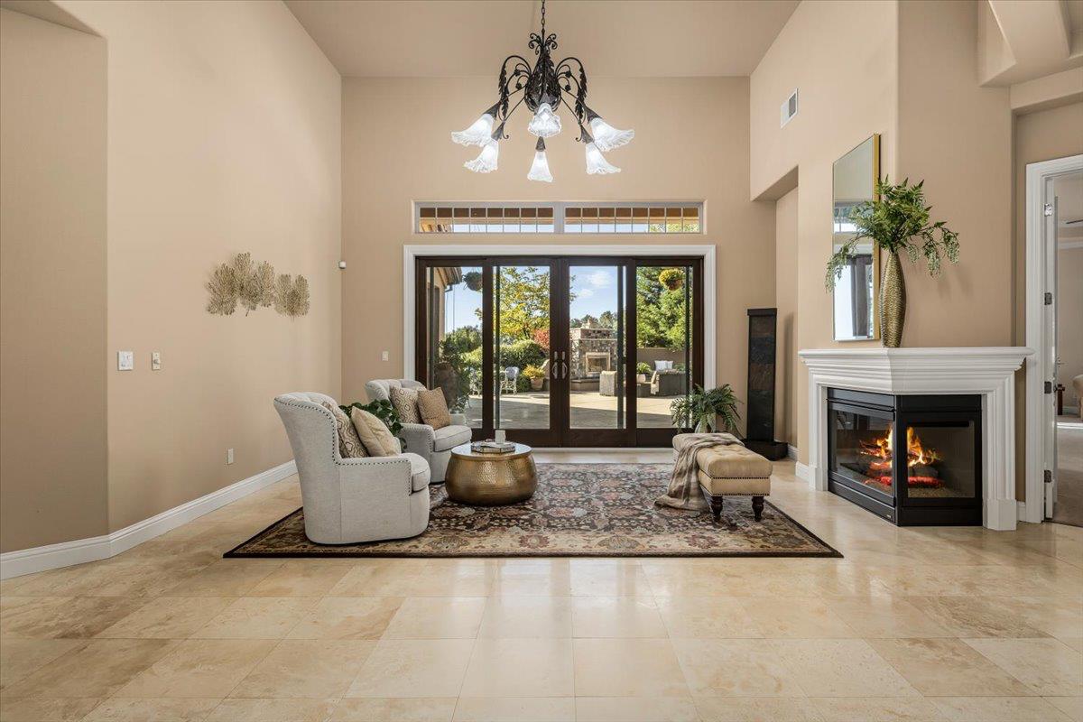 2720 Winding Creek Lane