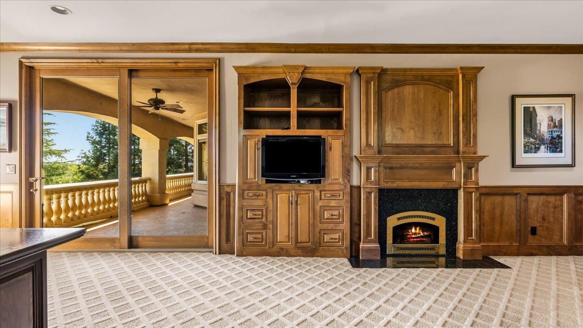 8920 Vista De Lago Court