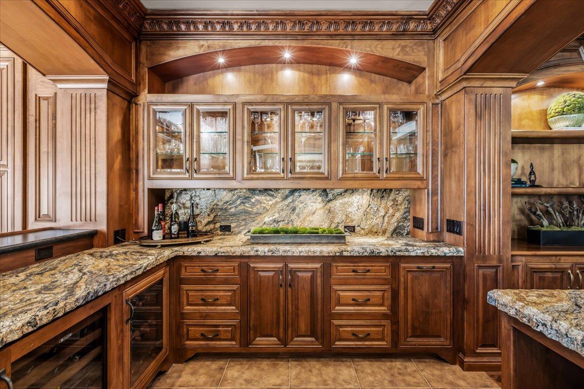8920 Vista De Lago Court