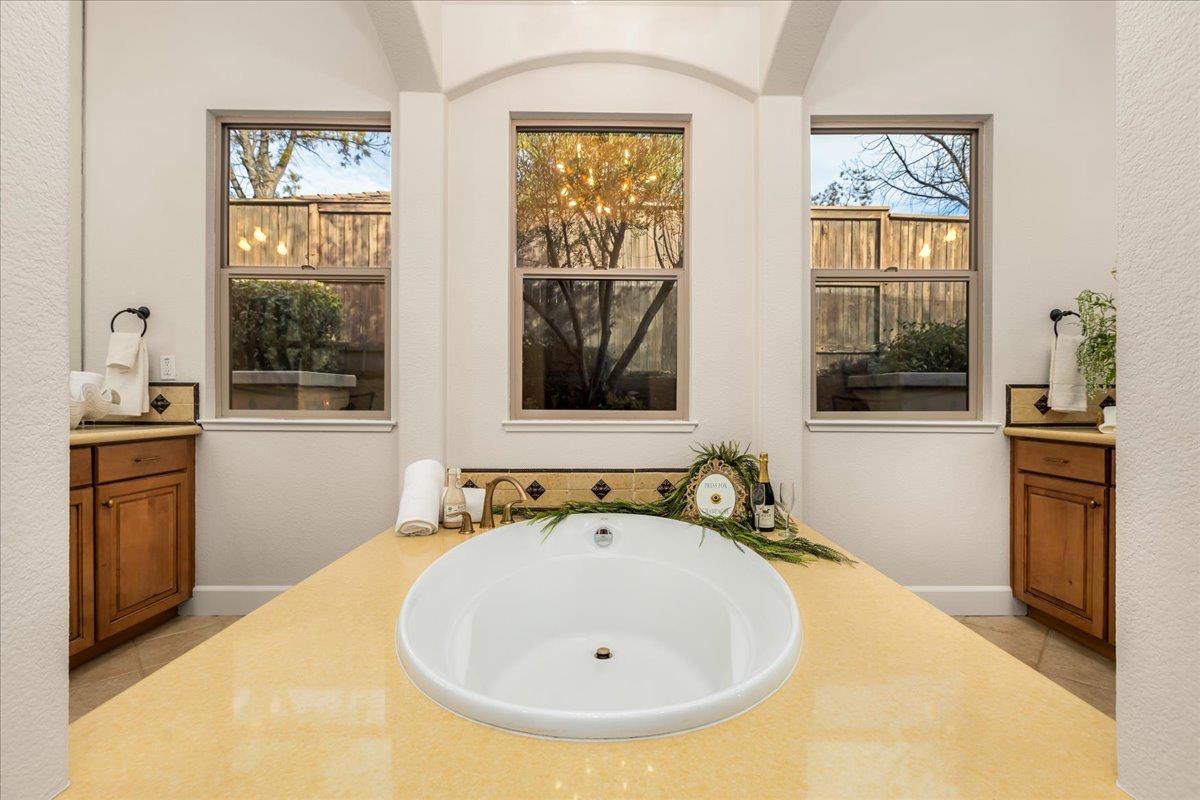 3441 Monteverde Drive