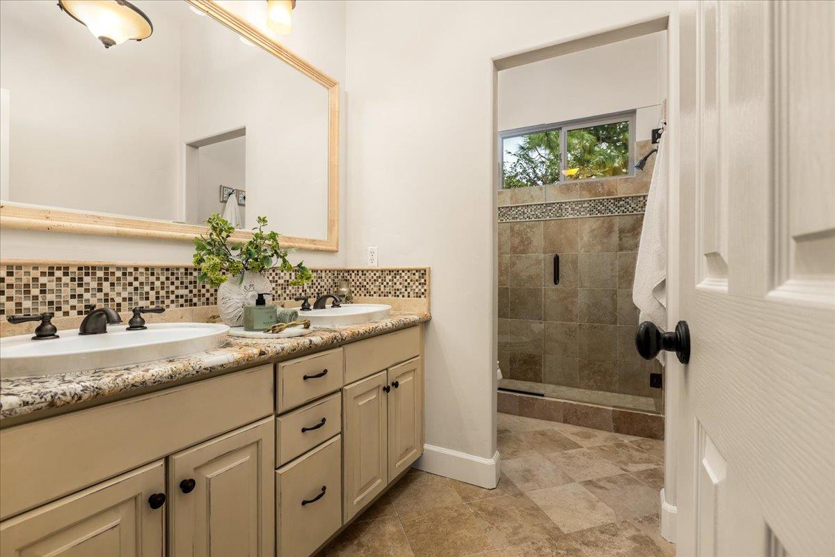 3441 Monteverde Drive