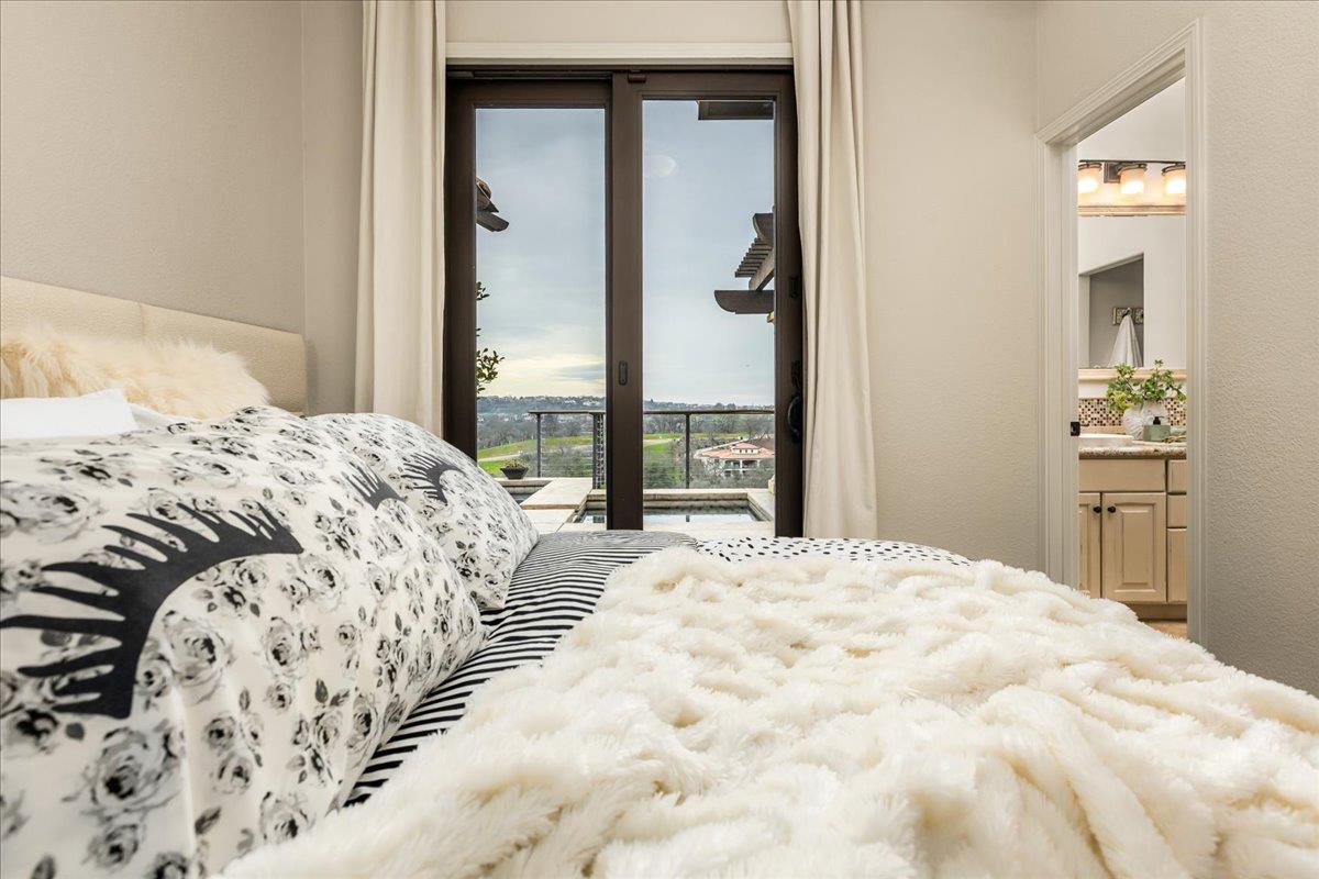 3441 Monteverde Drive