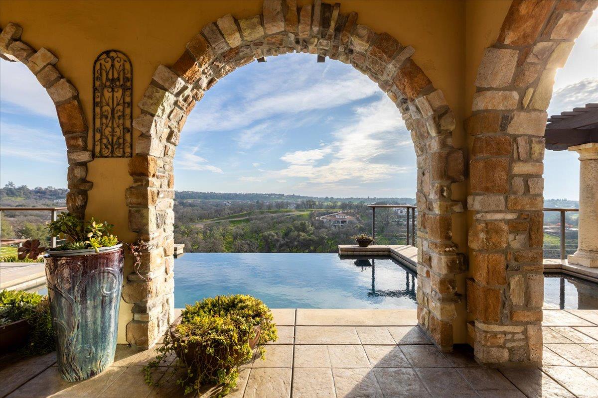 3441 Monteverde Drive