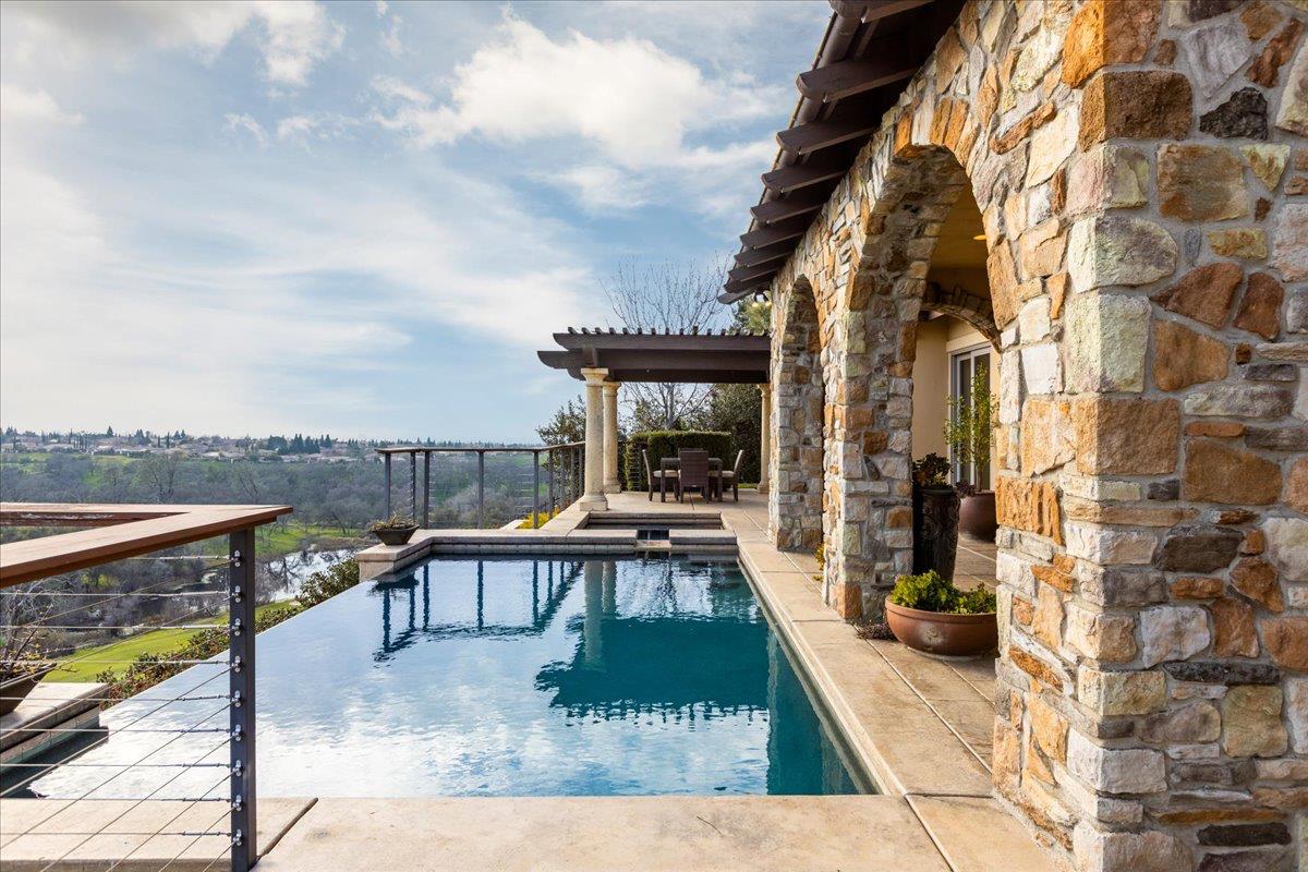 3441 Monteverde Drive