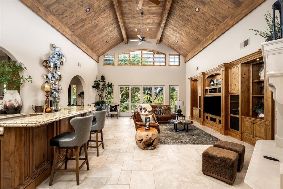 1461 Lodge View Drive