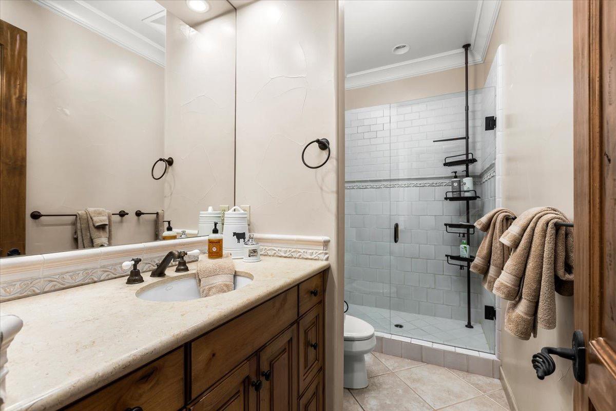 1461 Lodge View Drive