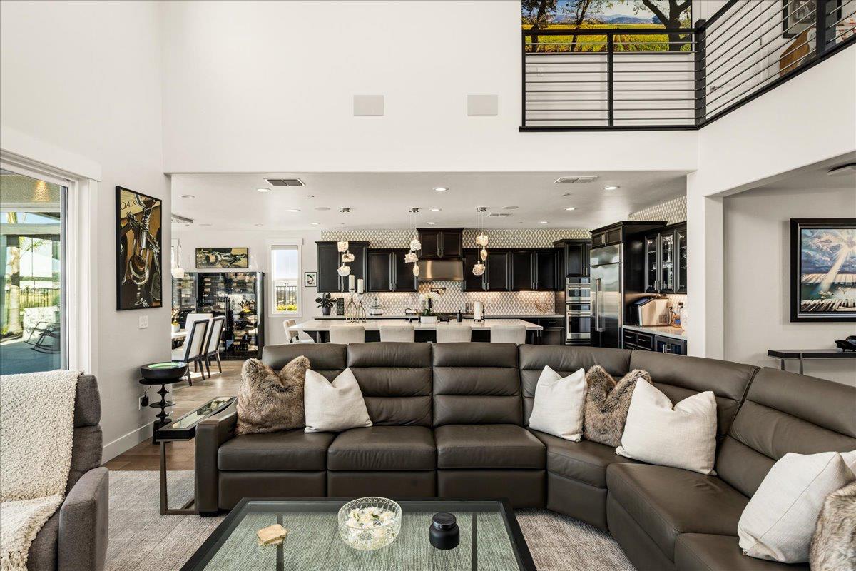 3285 Sofia Drive