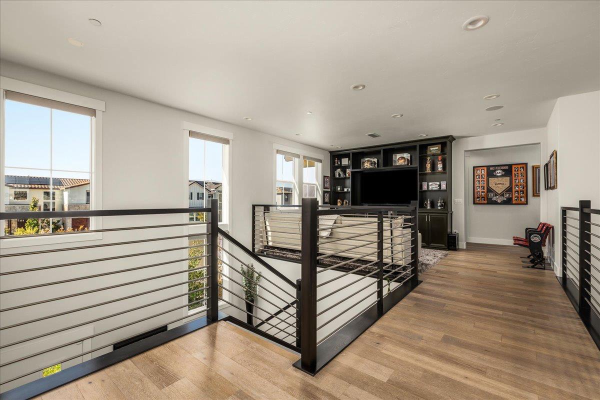 3285 Sofia Drive