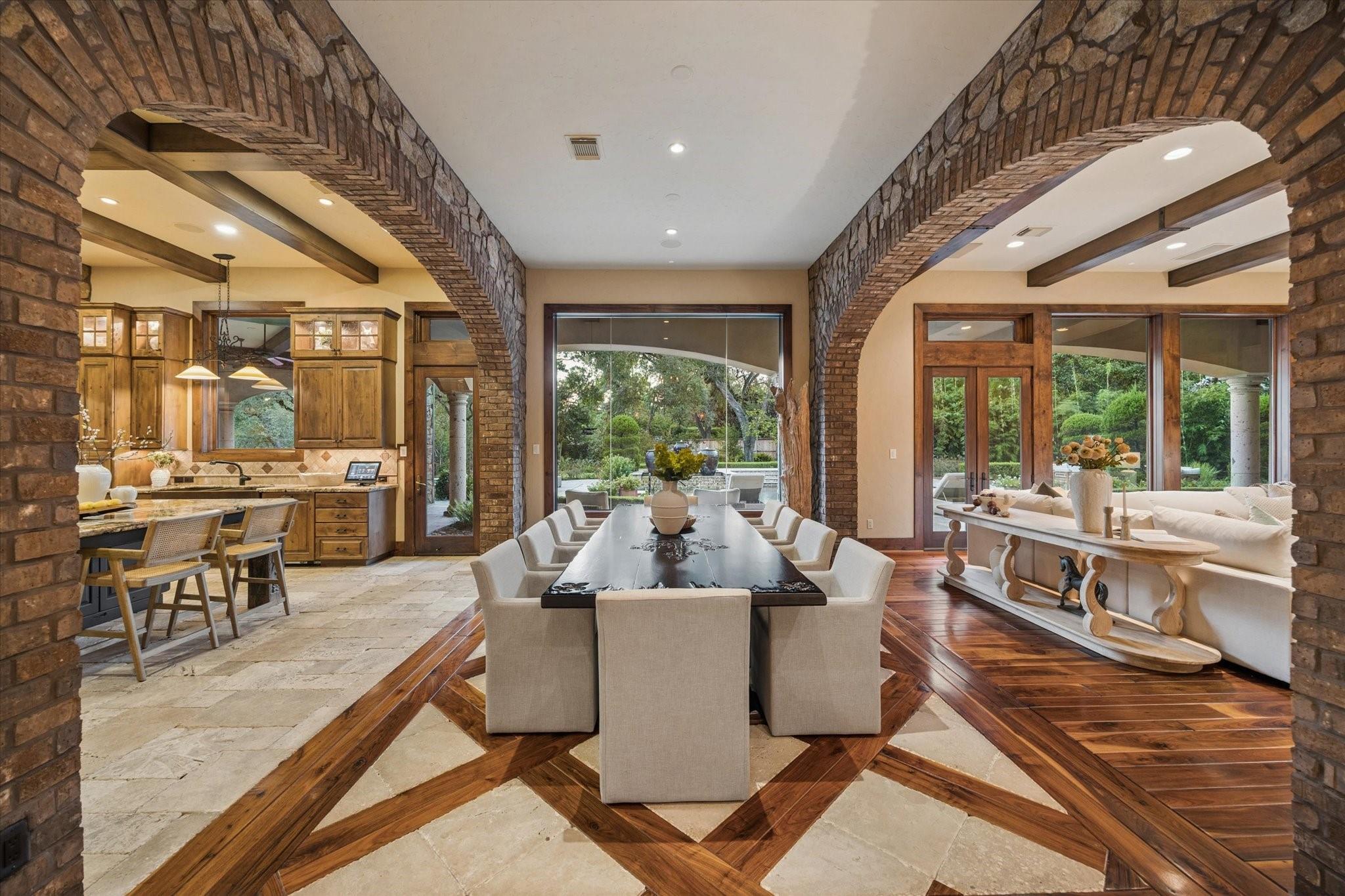 327 E Friar Tuck Lane