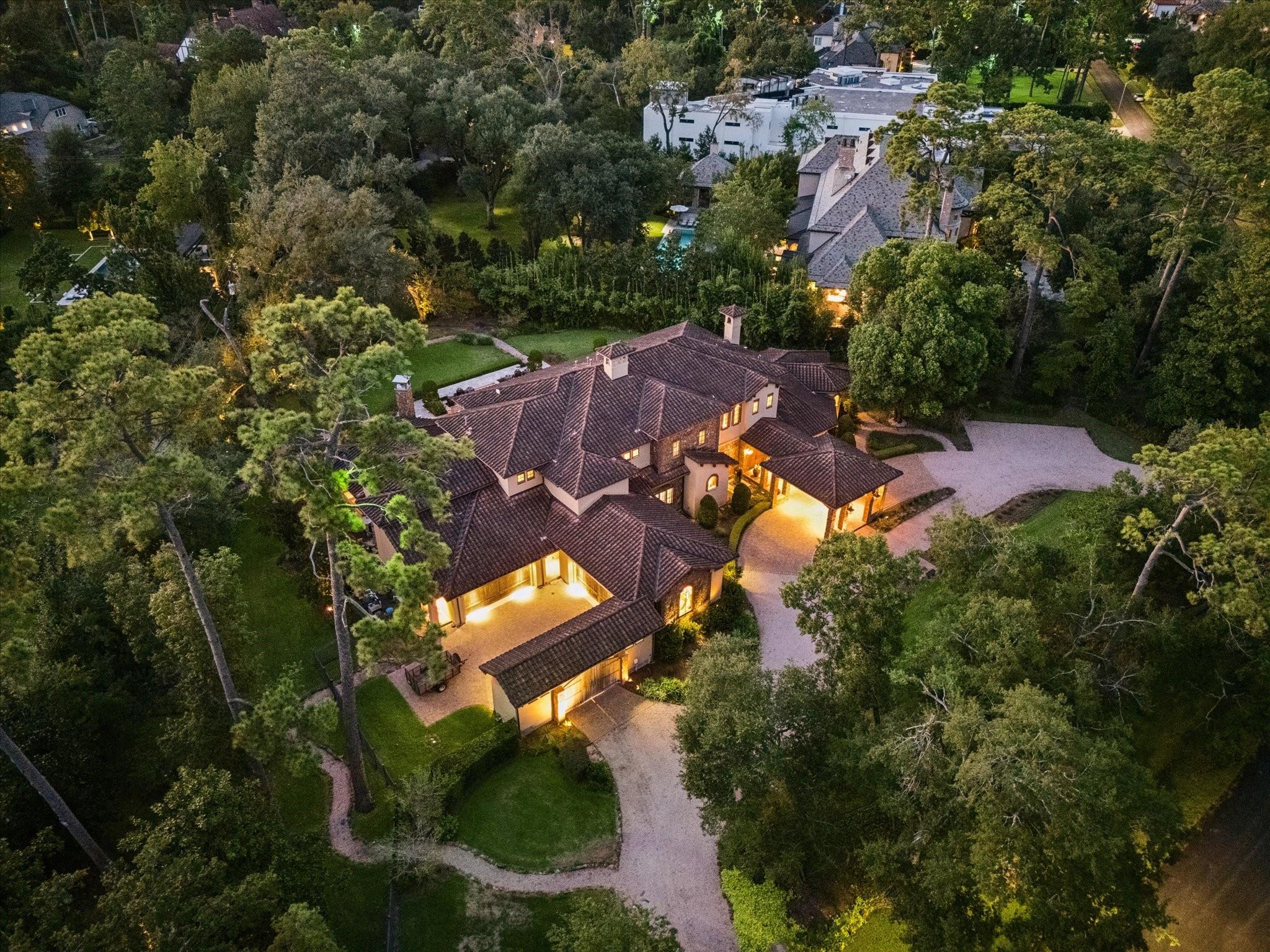 327 E Friar Tuck Lane