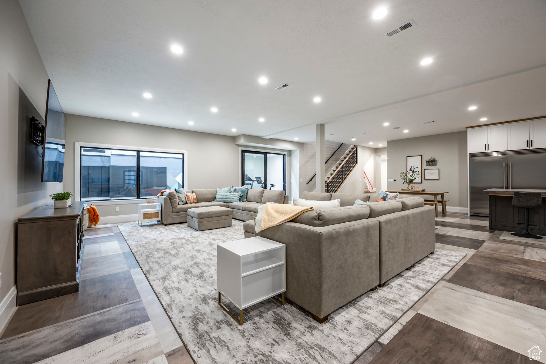 15024 S WOLFLEY CT
