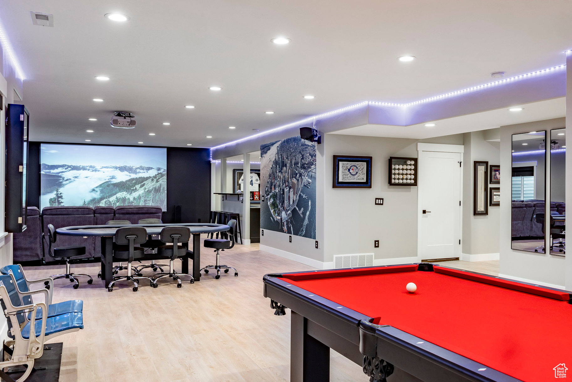 15108 S CEDAR MEADOW CIR