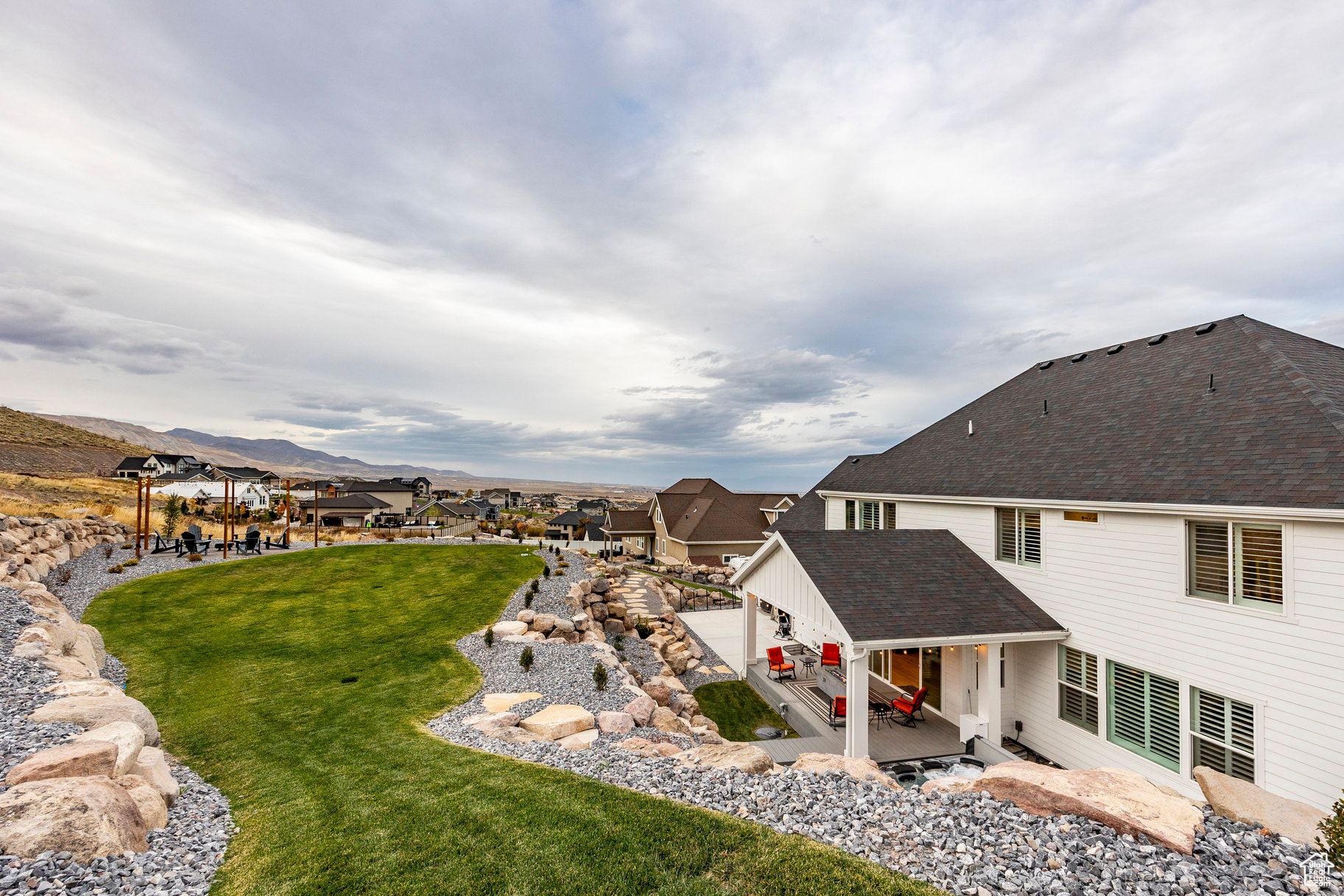 15108 S CEDAR MEADOW CIR