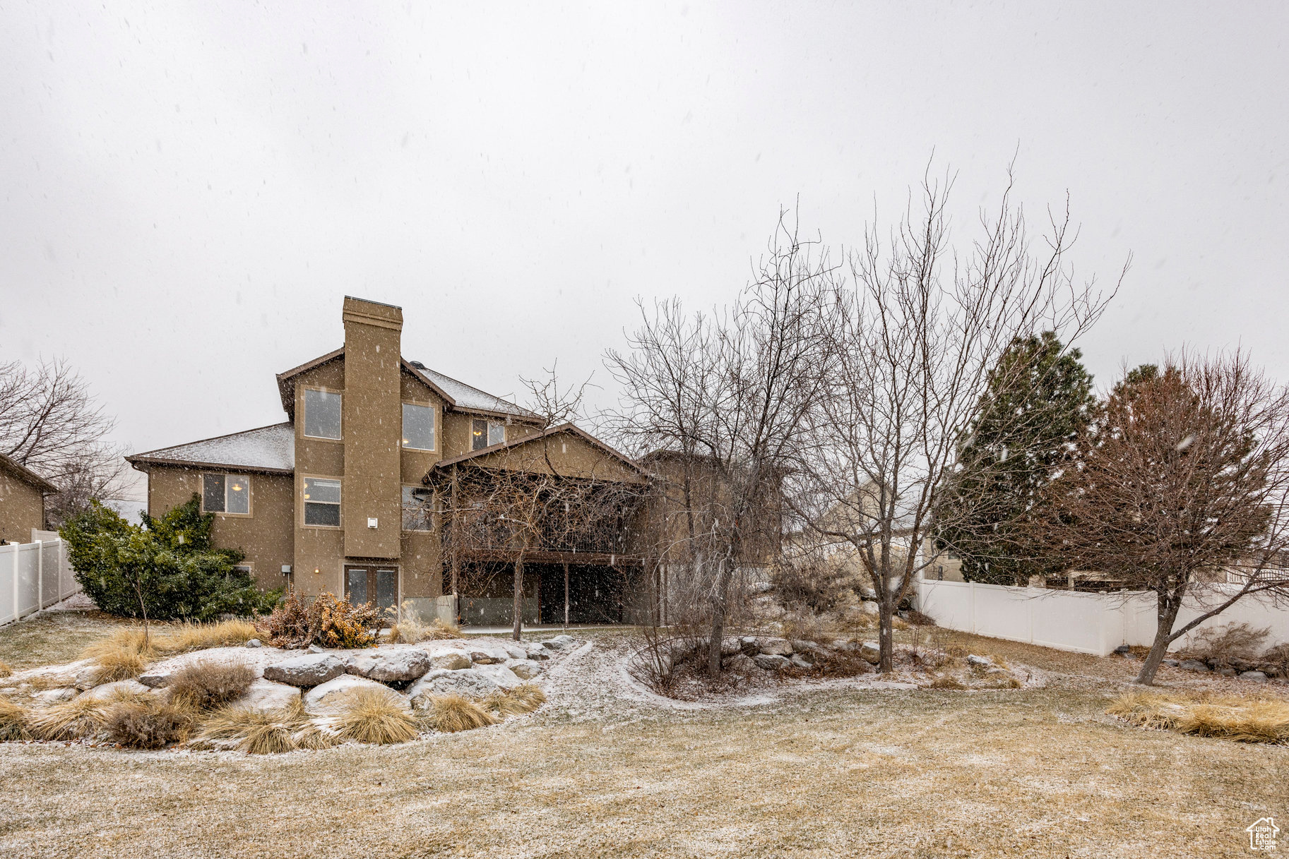 5854 W ROUND ROCK DR
