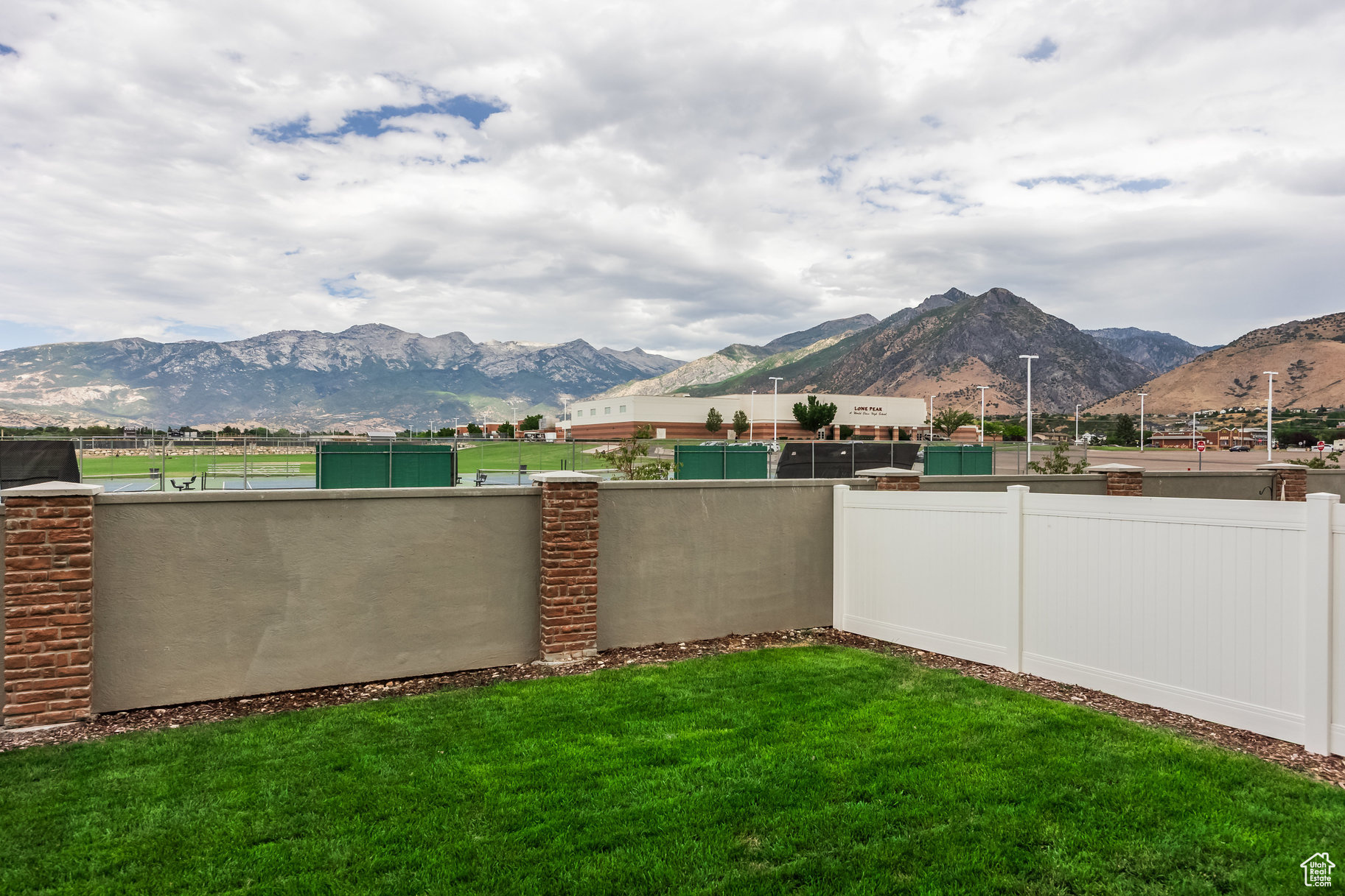 4924 W WILLOWSTONE DR