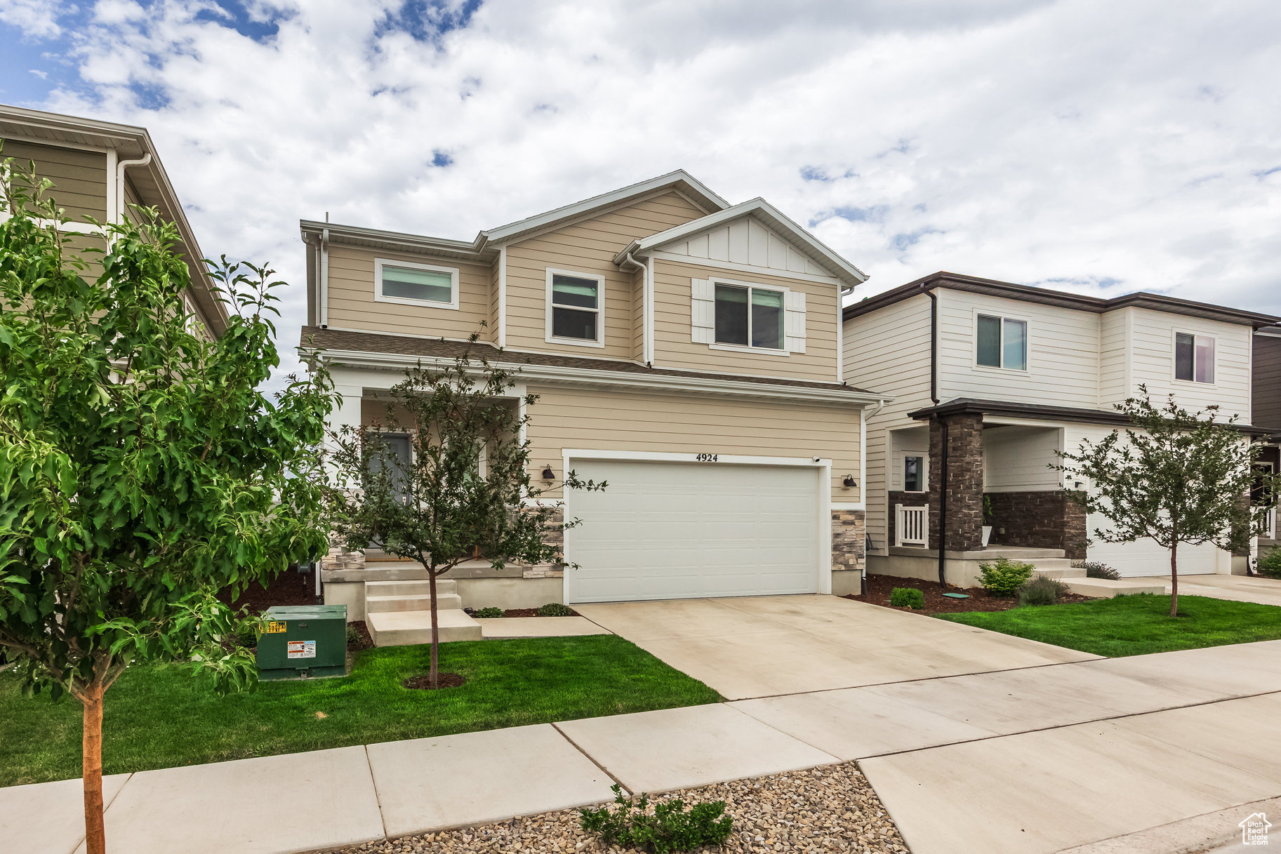 4924 W WILLOWSTONE DR