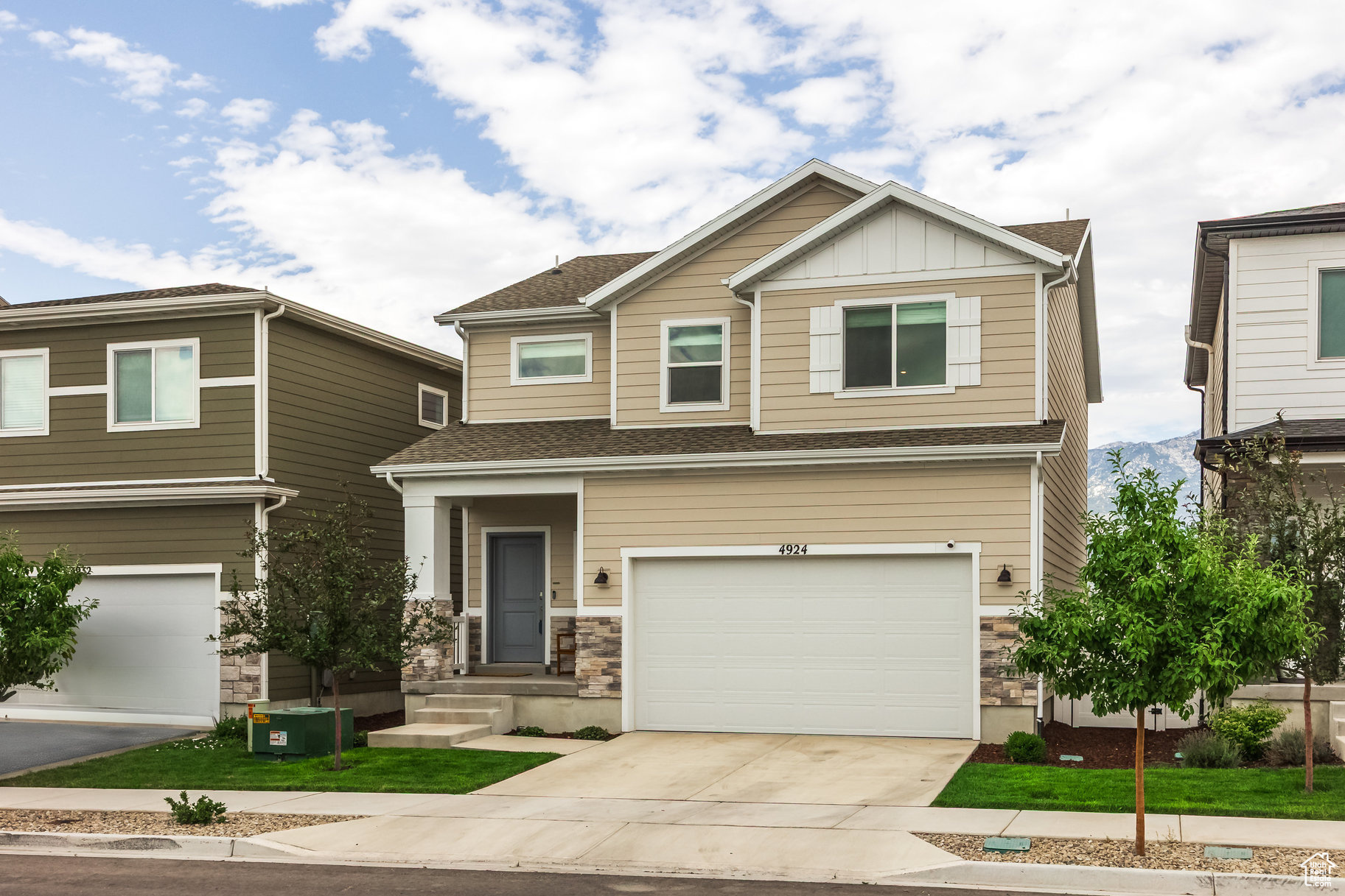 4924 W WILLOWSTONE DR