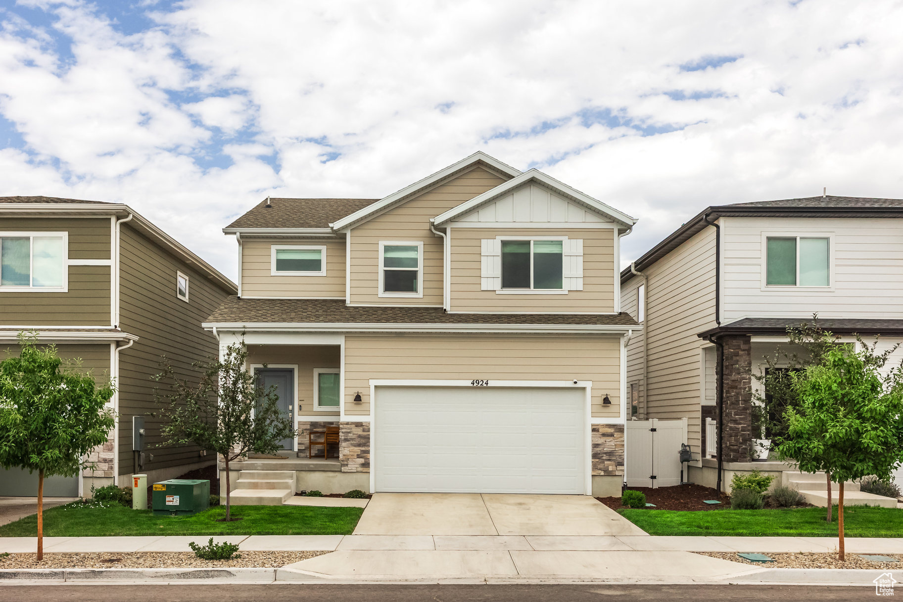 4924 W WILLOWSTONE DR