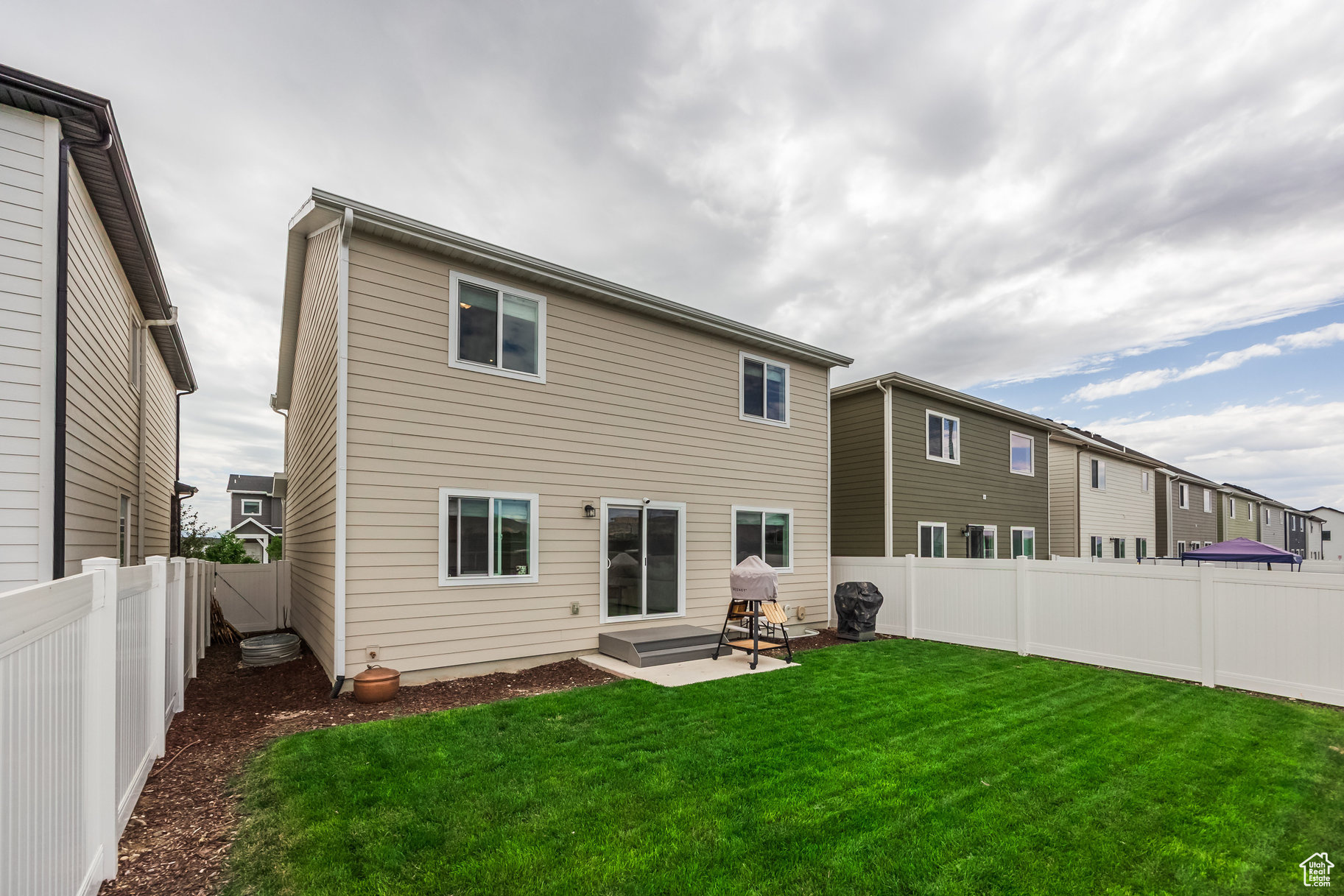 4924 W WILLOWSTONE DR