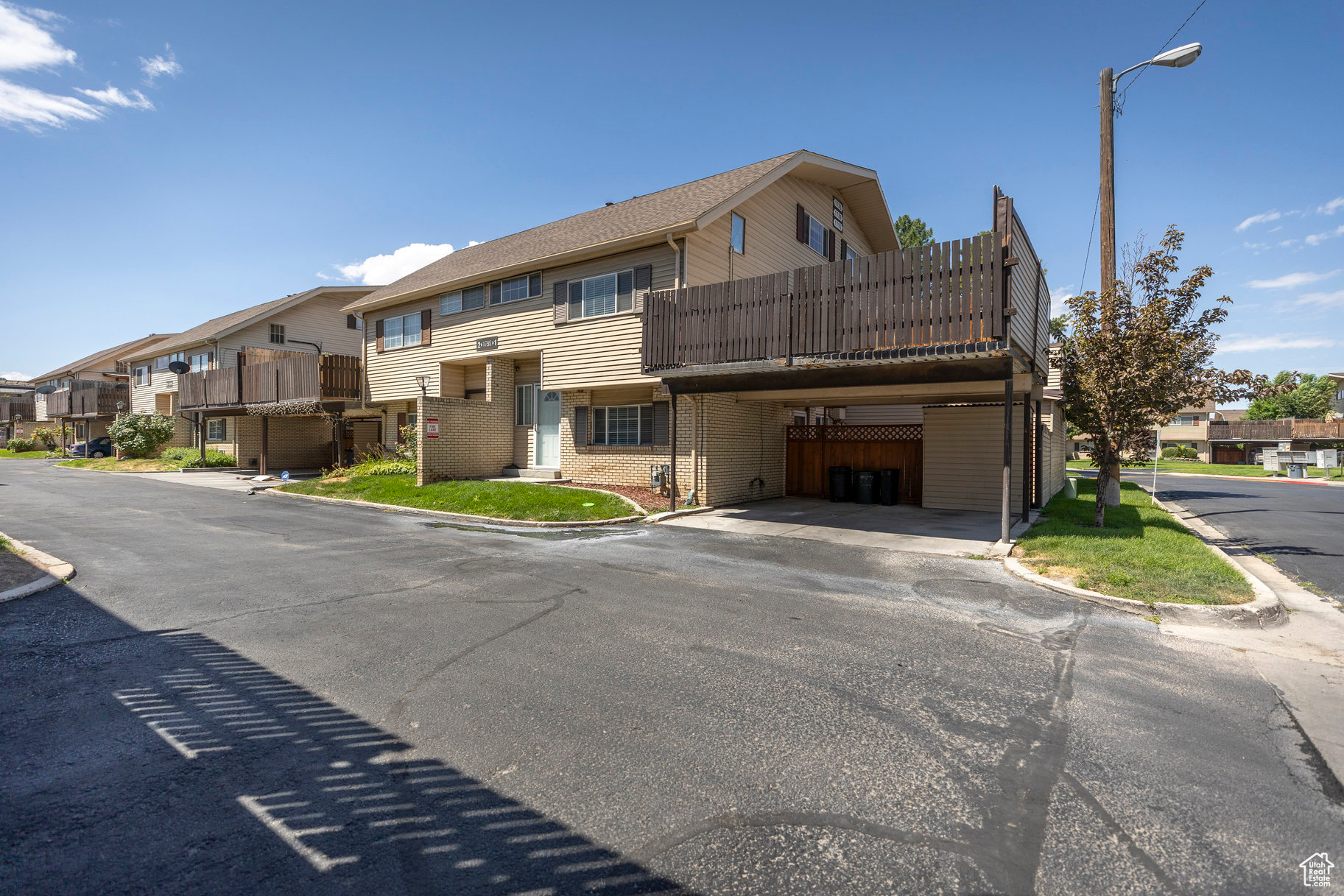 1785 W HOMESTEAD FARMS LN #1