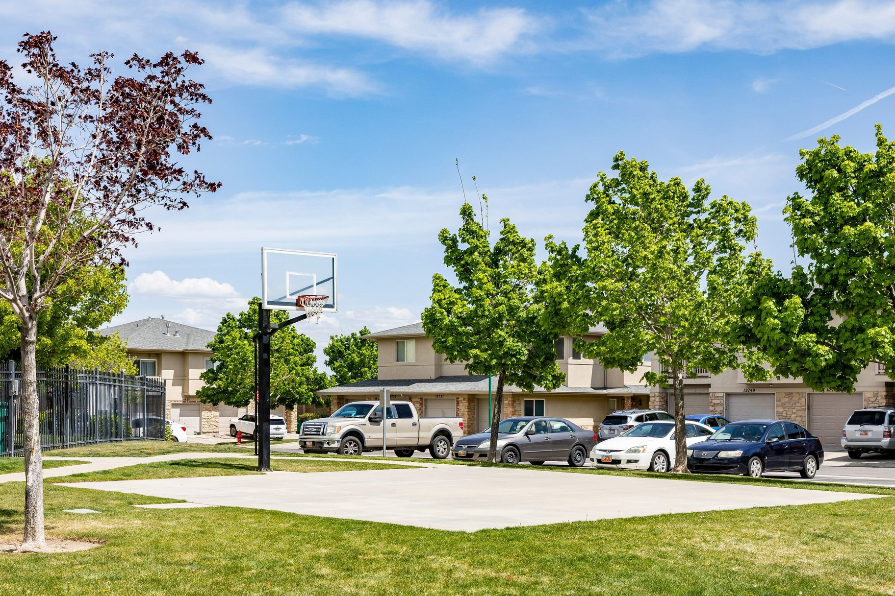 4859 W TIMBER RUN DR