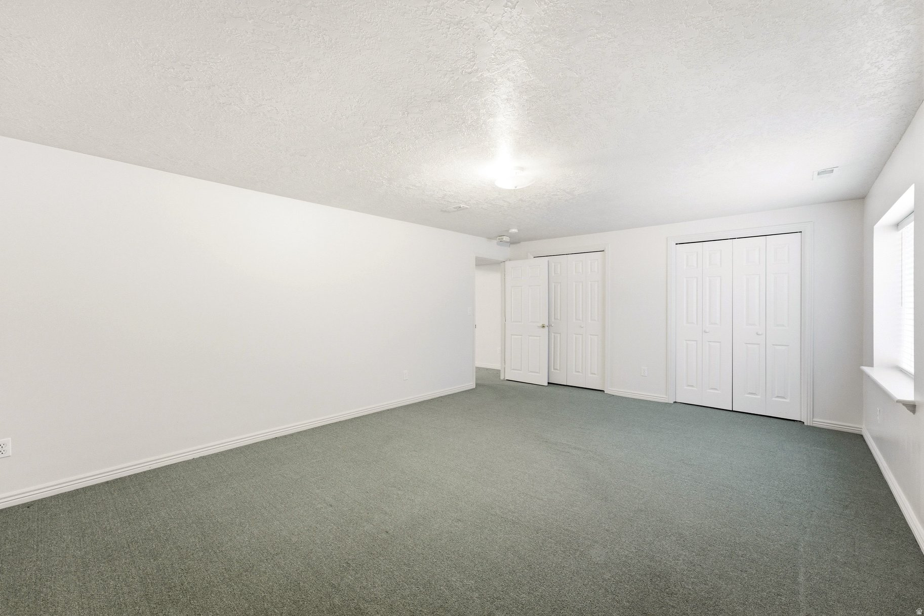12758 S MARKS WAY