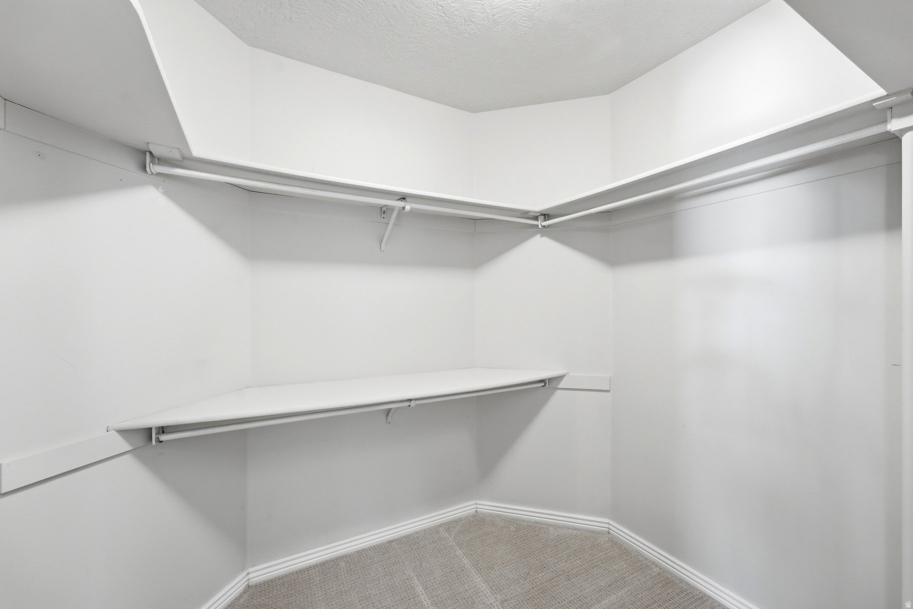 12758 S MARKS WAY