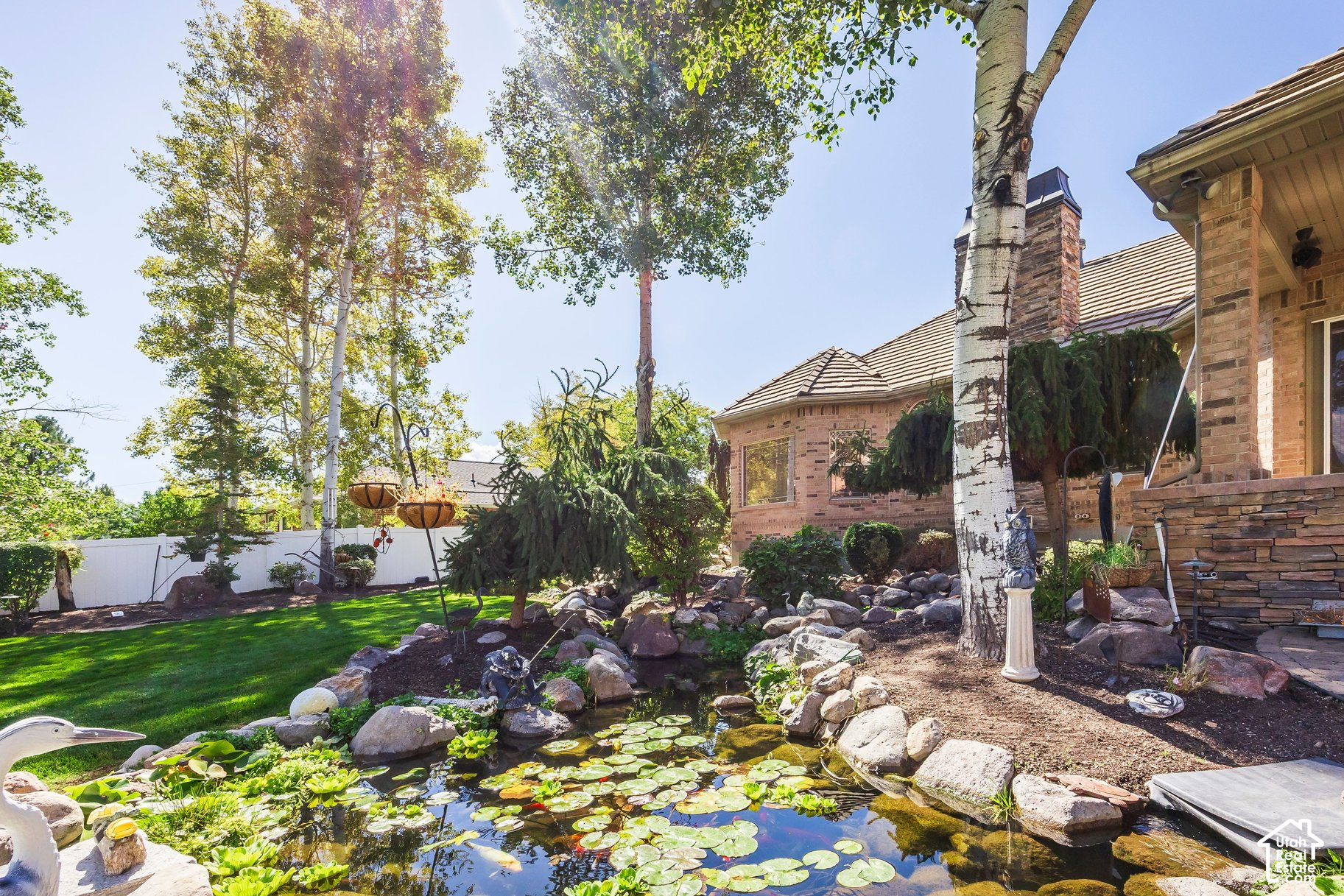 11469 TARA WOODS LN
