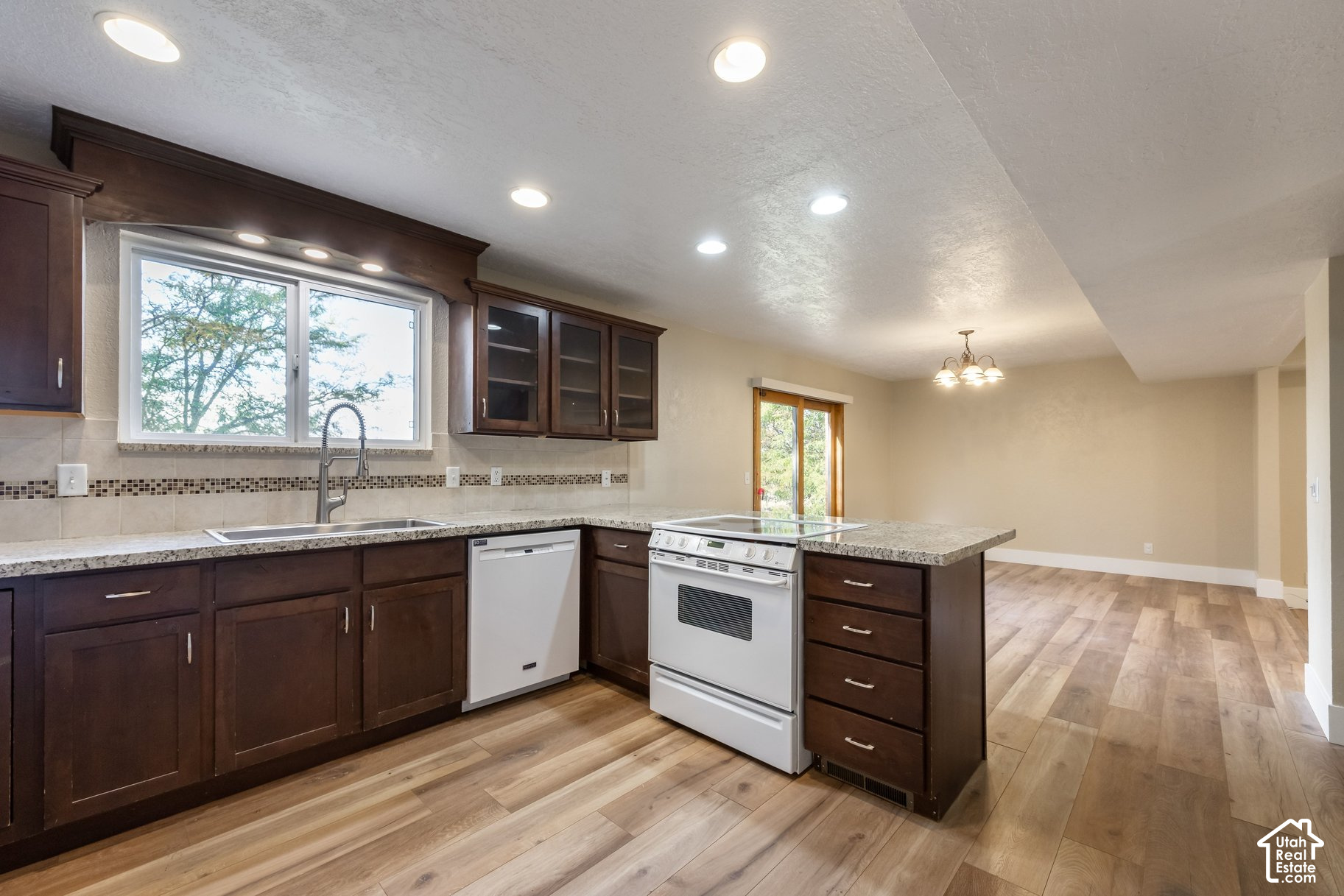 11436 S HIGH MESA