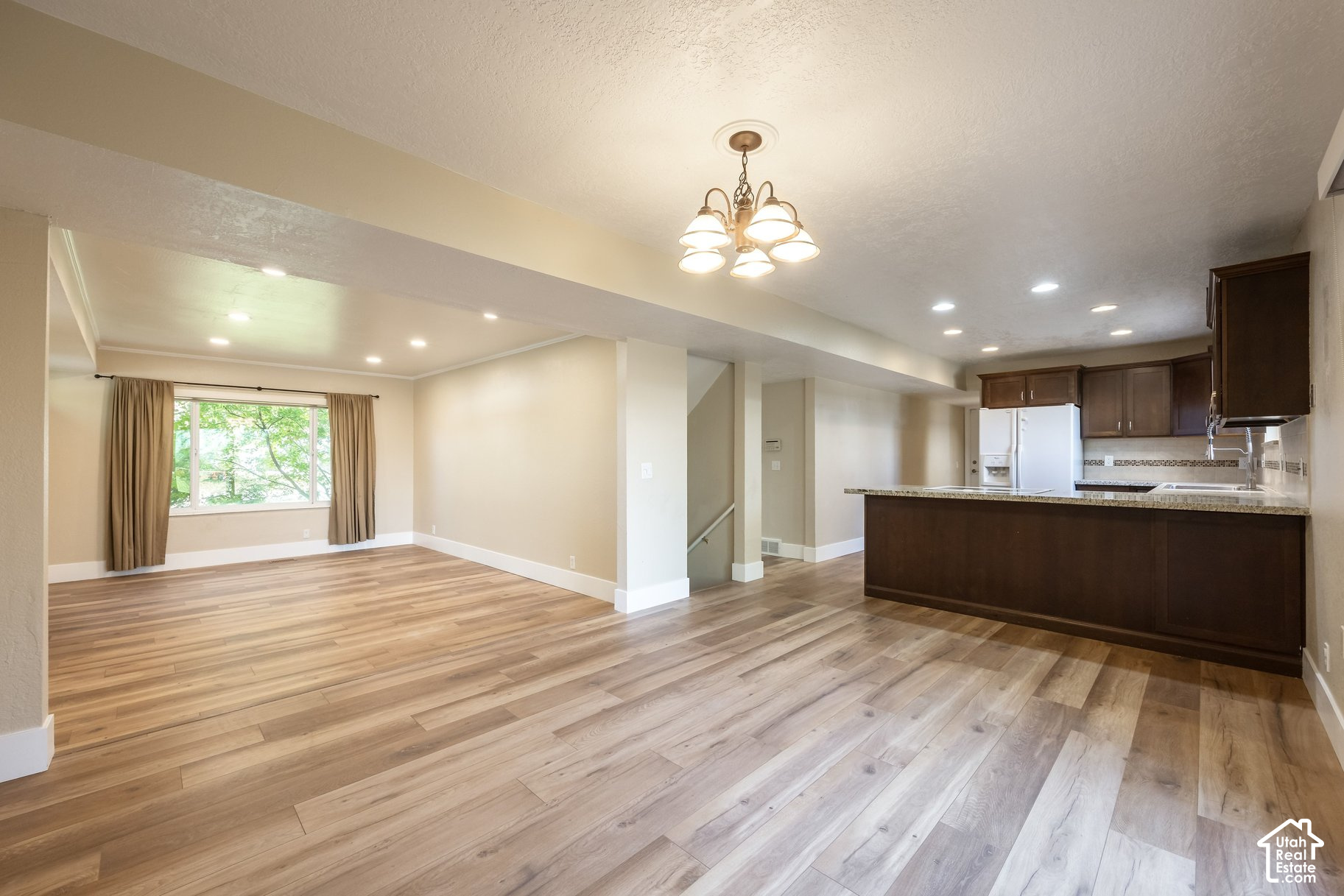 11436 S HIGH MESA