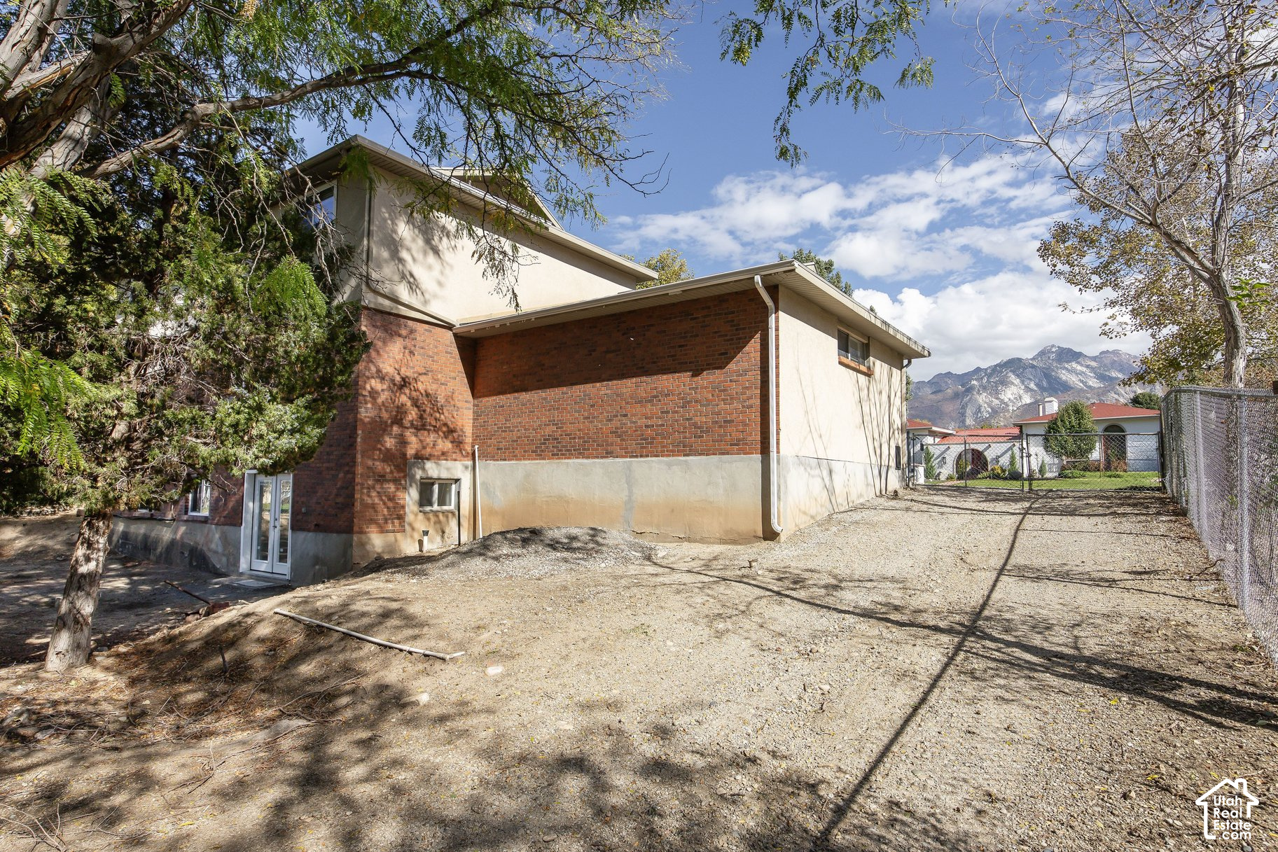 11436 S HIGH MESA
