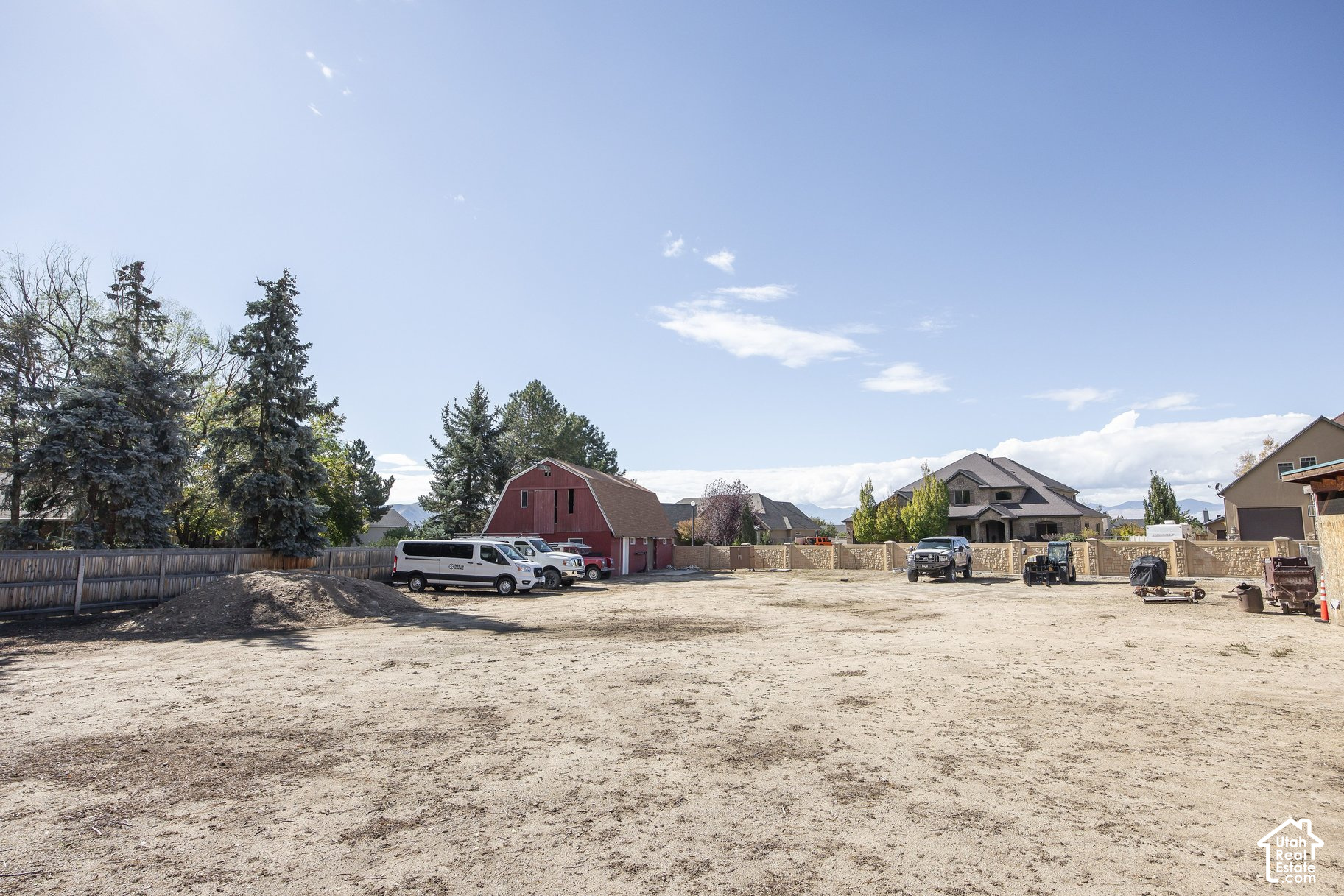 11436 S HIGH MESA