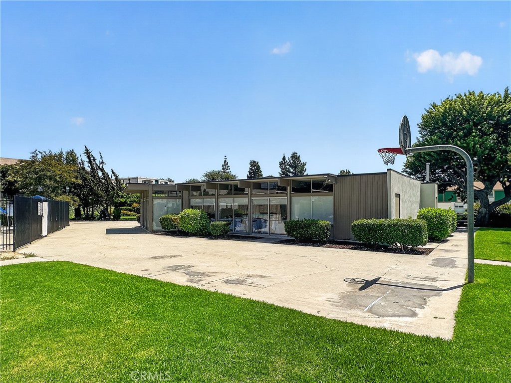 5128 Argyle Drive