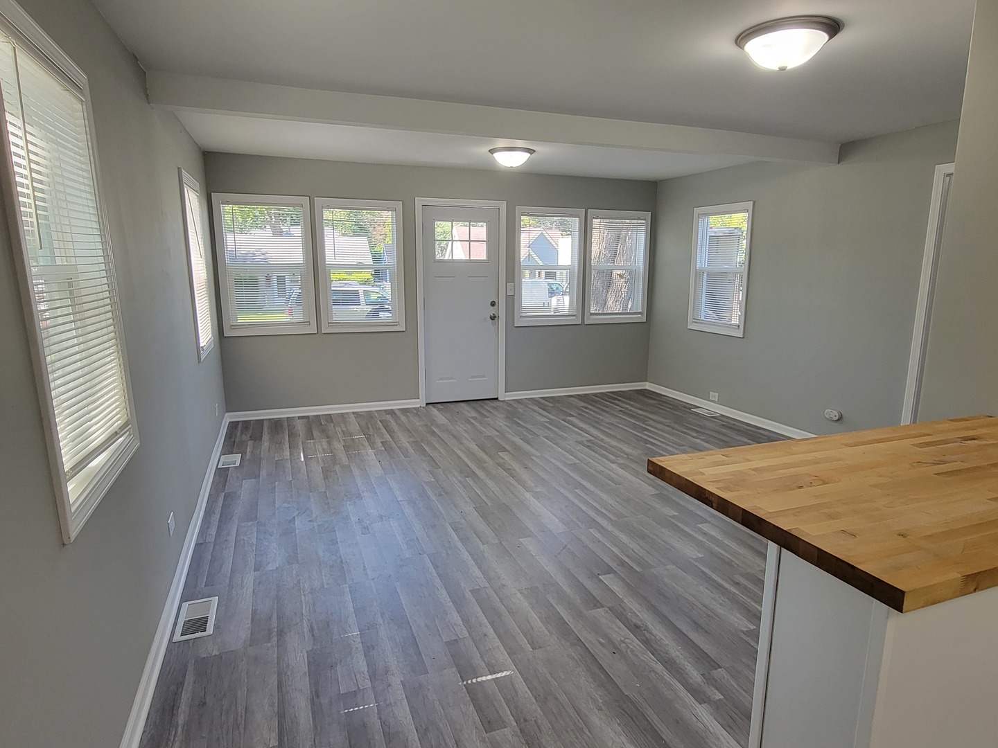 4520 Hilltop Drive