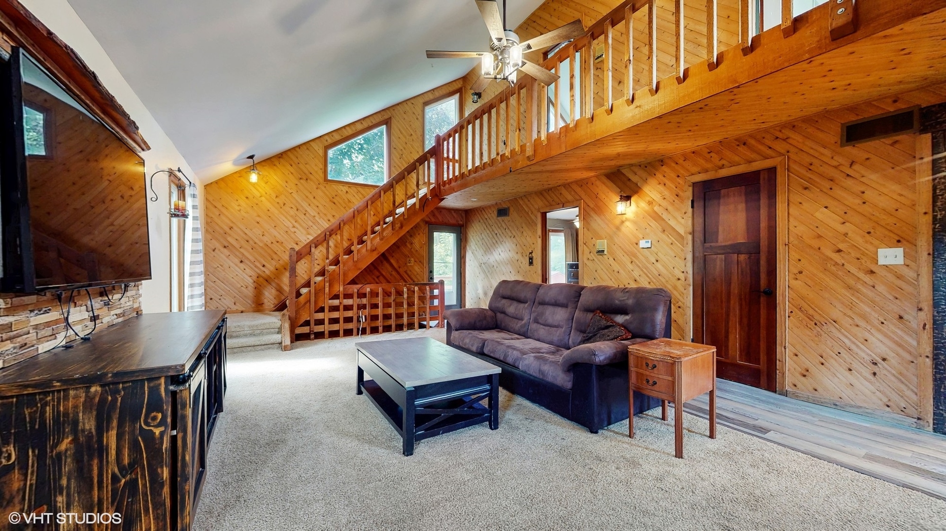 5321 W Valley Drive