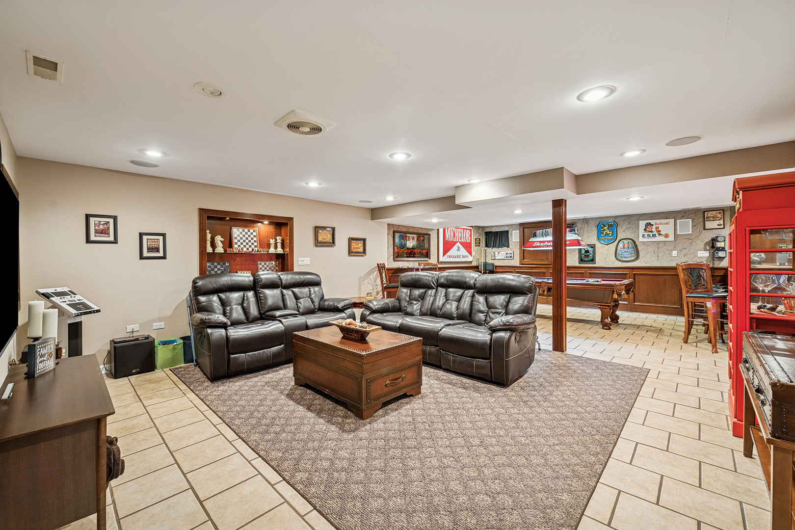 2306 Hanscom Court