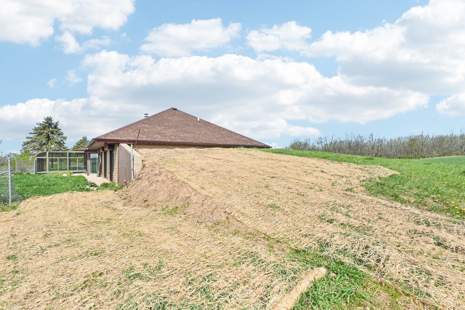 1406 Busse Road