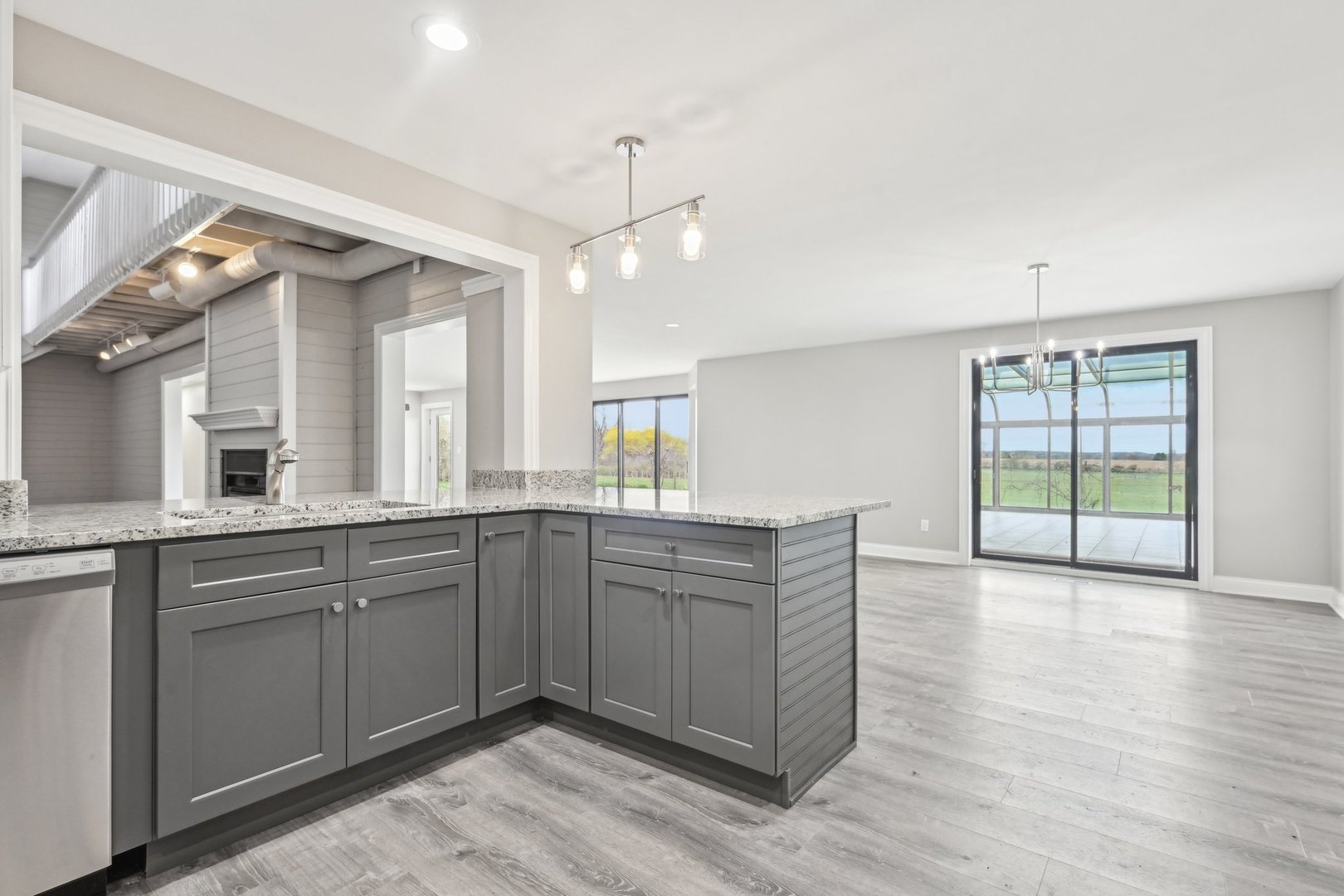 1406 Busse Road