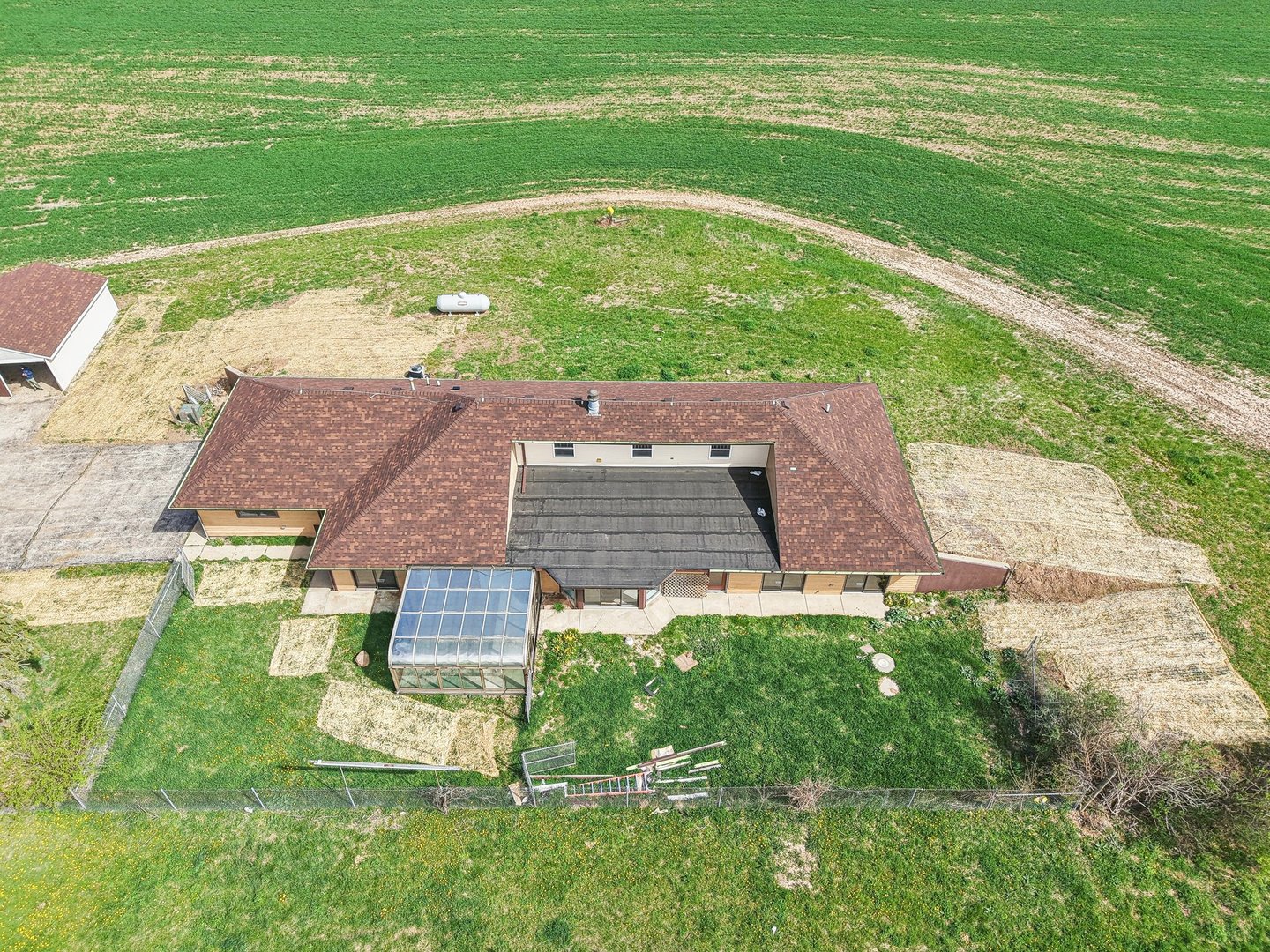 1406 Busse Road