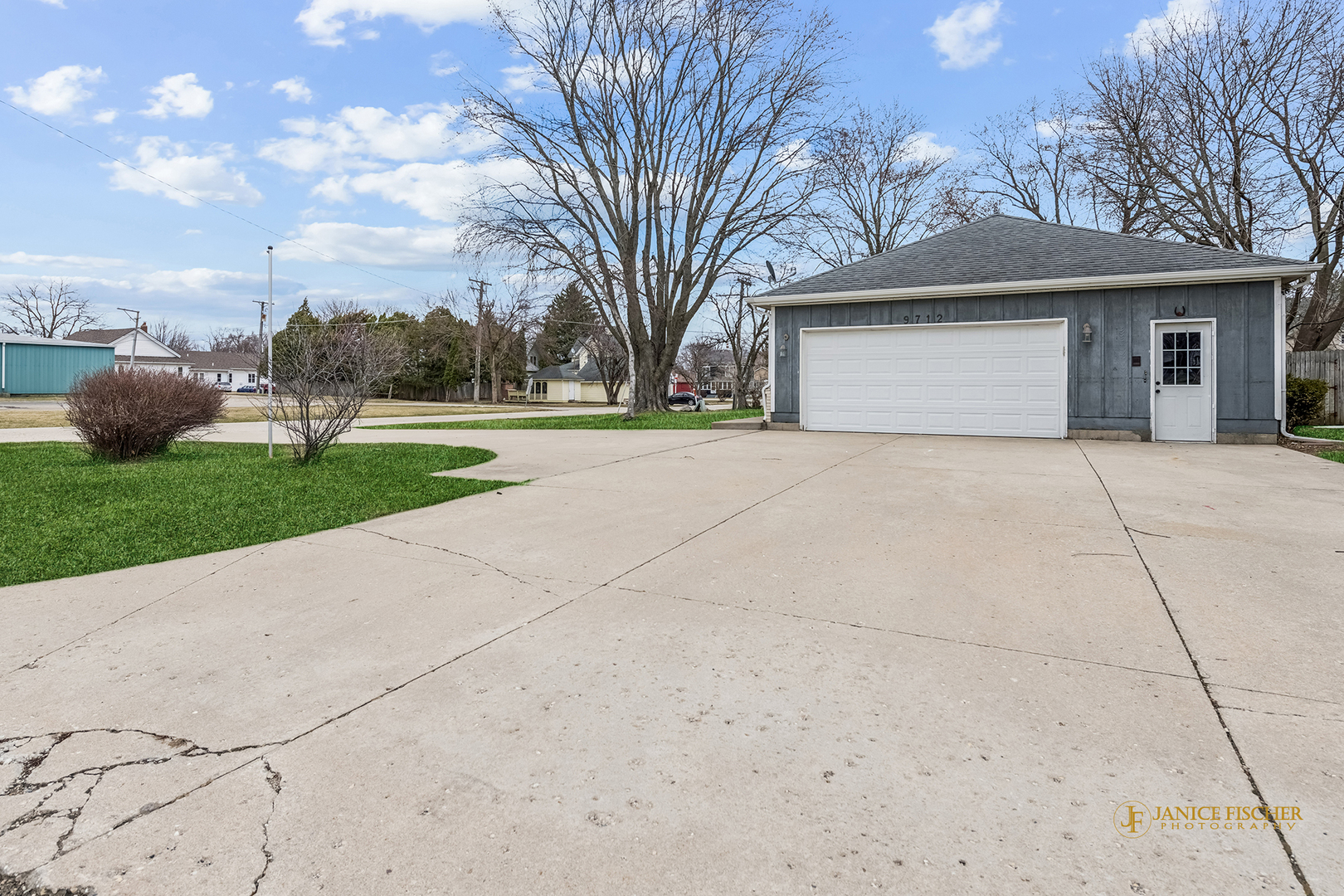 9712 Jean Drive