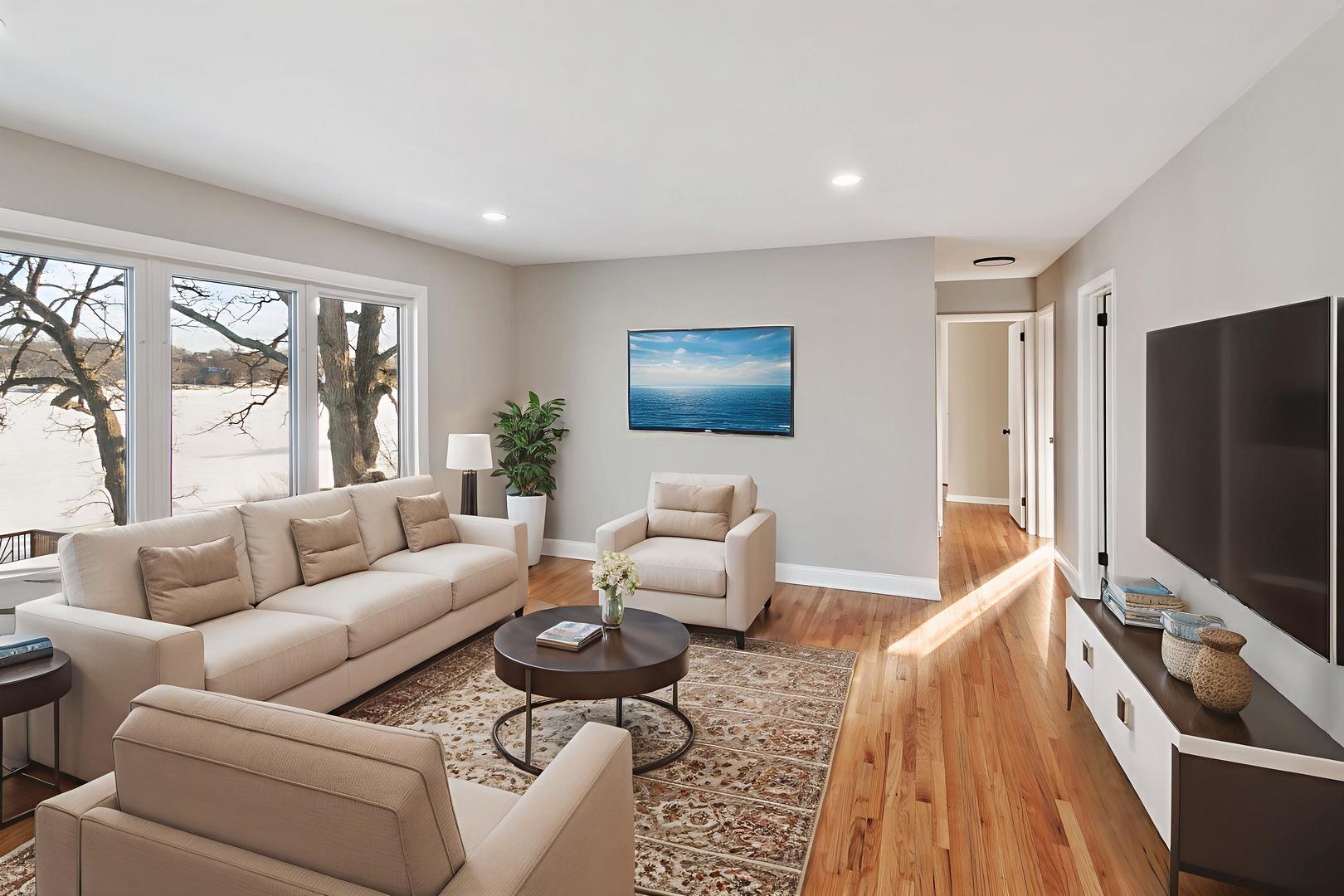 3312 W Lake Shore Drive
