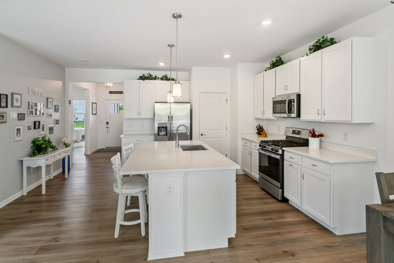 8514 White Oaks Court