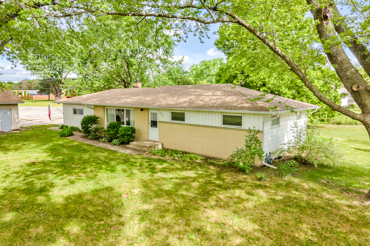 7624 Howe Road