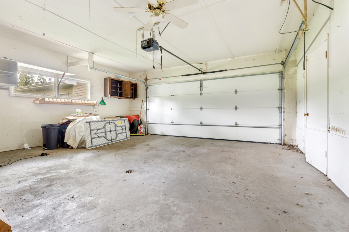 7624 Howe Road