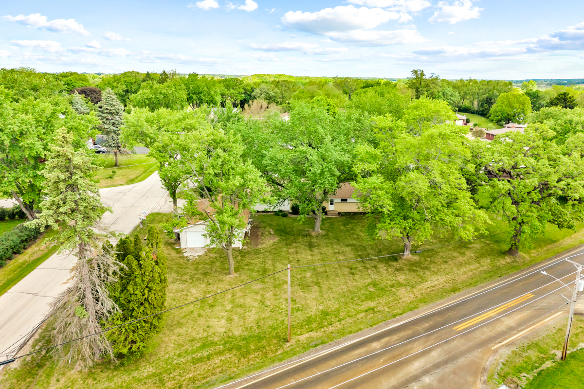 7624 Howe Road