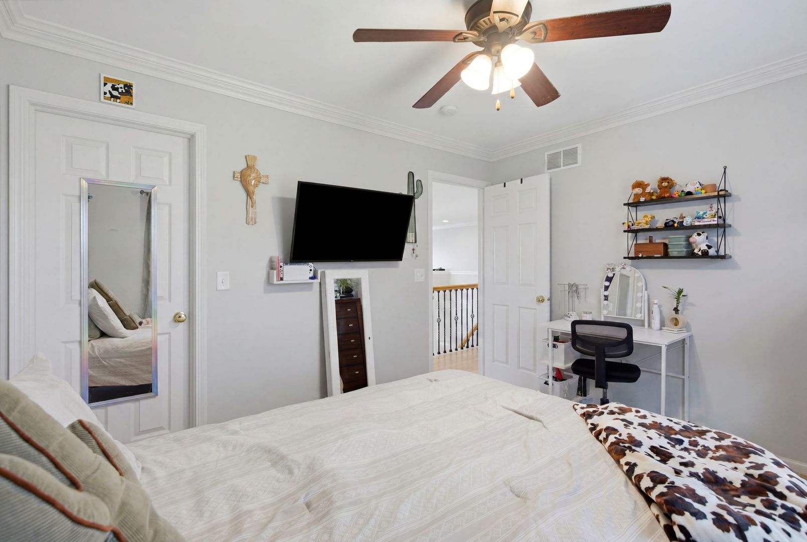 2457 Bryn Mawr Lane