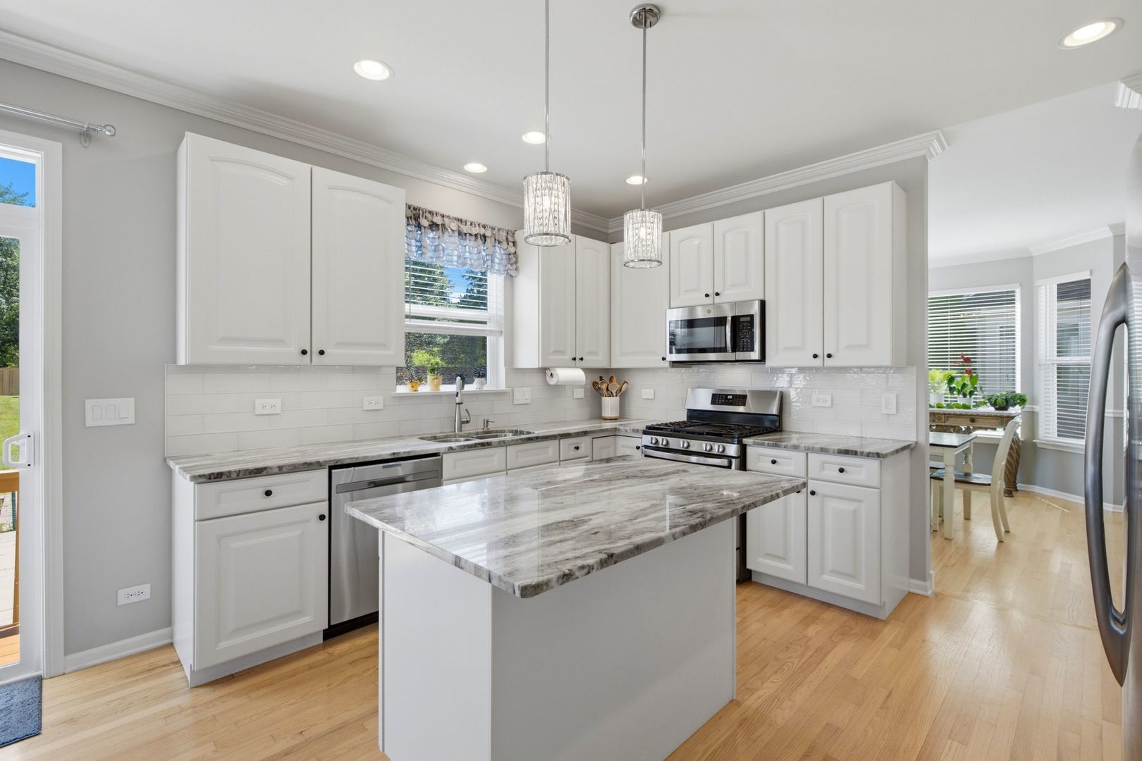 2457 Bryn Mawr Lane
