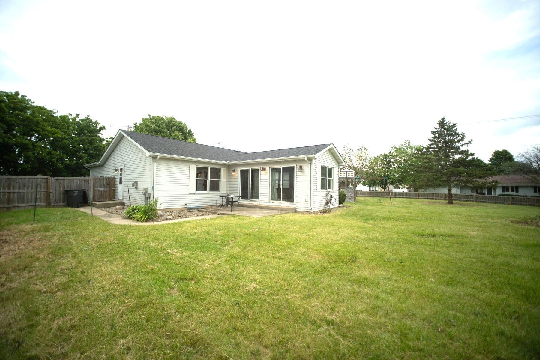 621 Devils Ln, Walworth