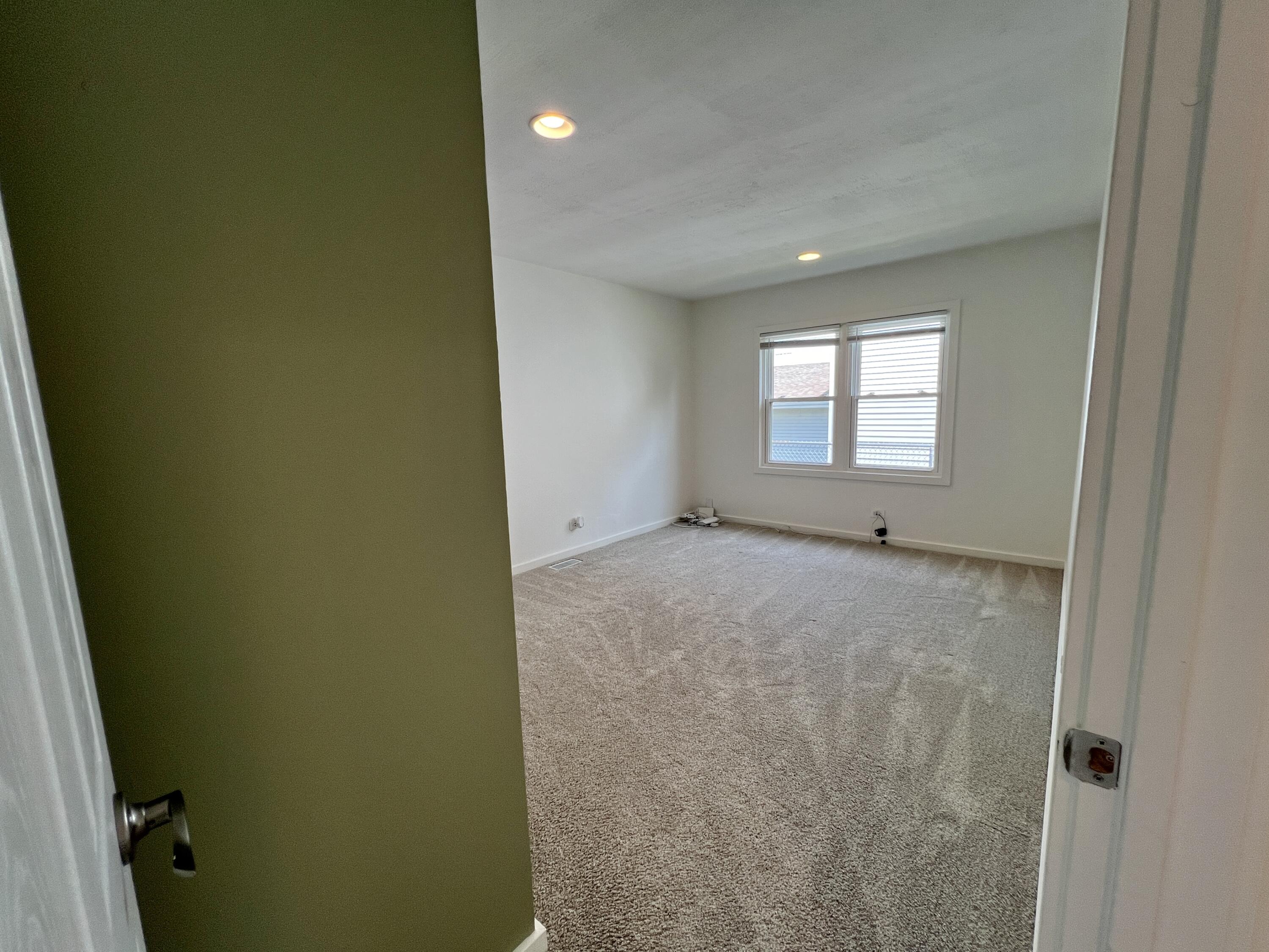 12615 Timber Ridge Dr, Pleasant Prairie
